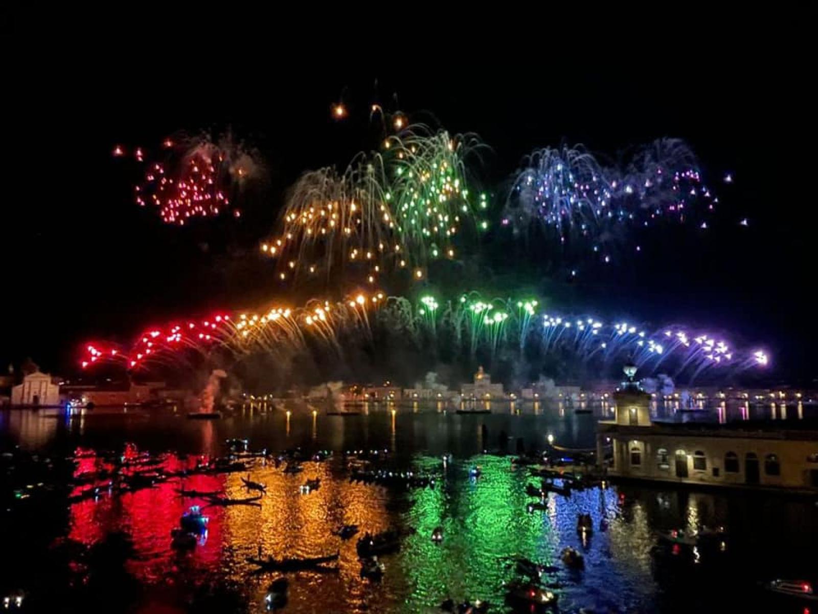 Il bacino di San Marco su prenotazione per il Redentore