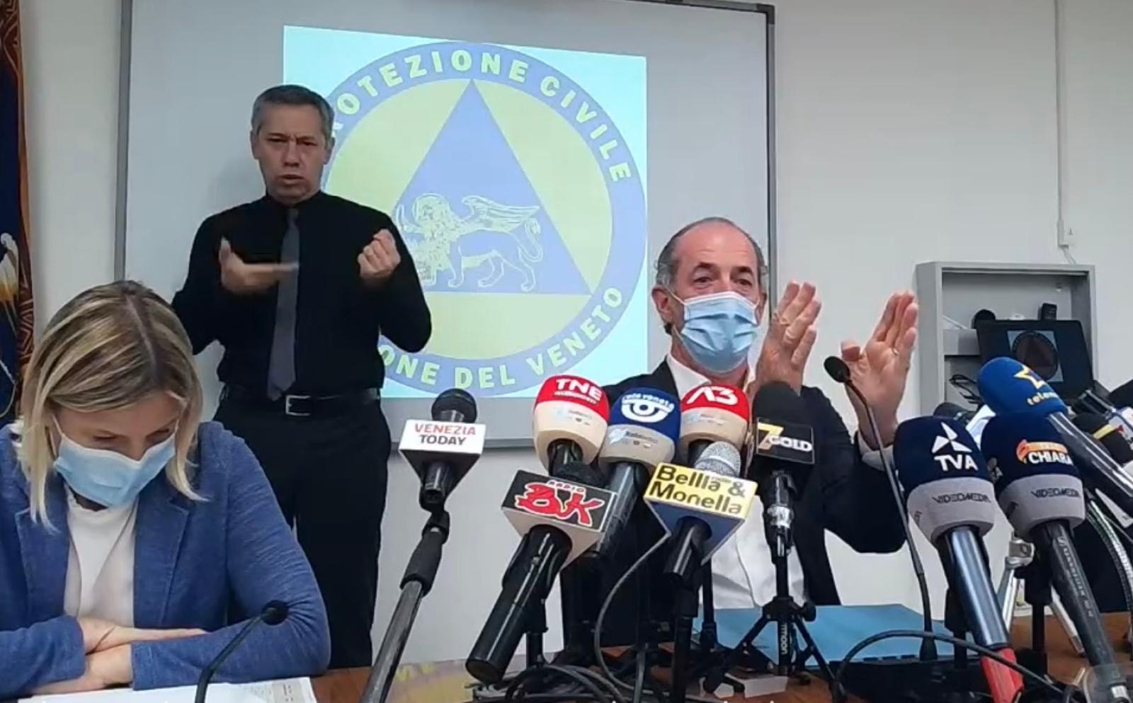 "Discoteche chiuse ma assembramenti in spiaggia e piazze: non &egrave; giusto"