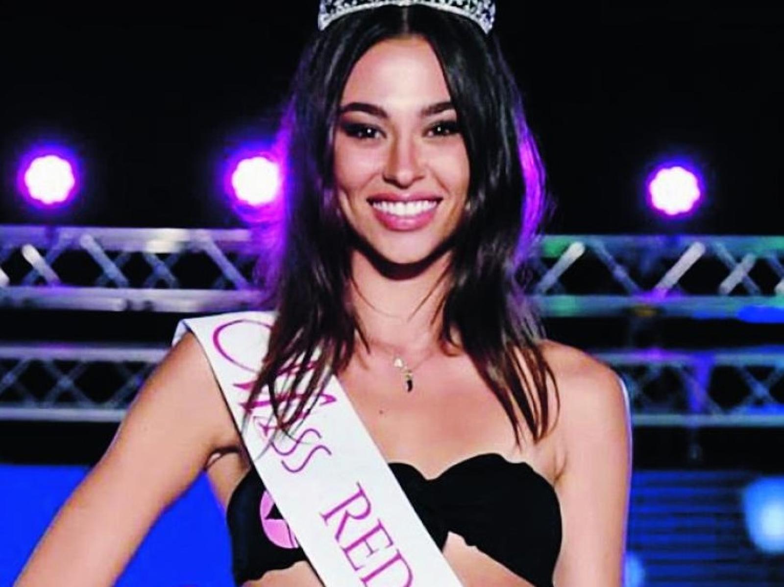 Aurora Grande &egrave; &ldquo;Miss Red Carpet&rdquo;