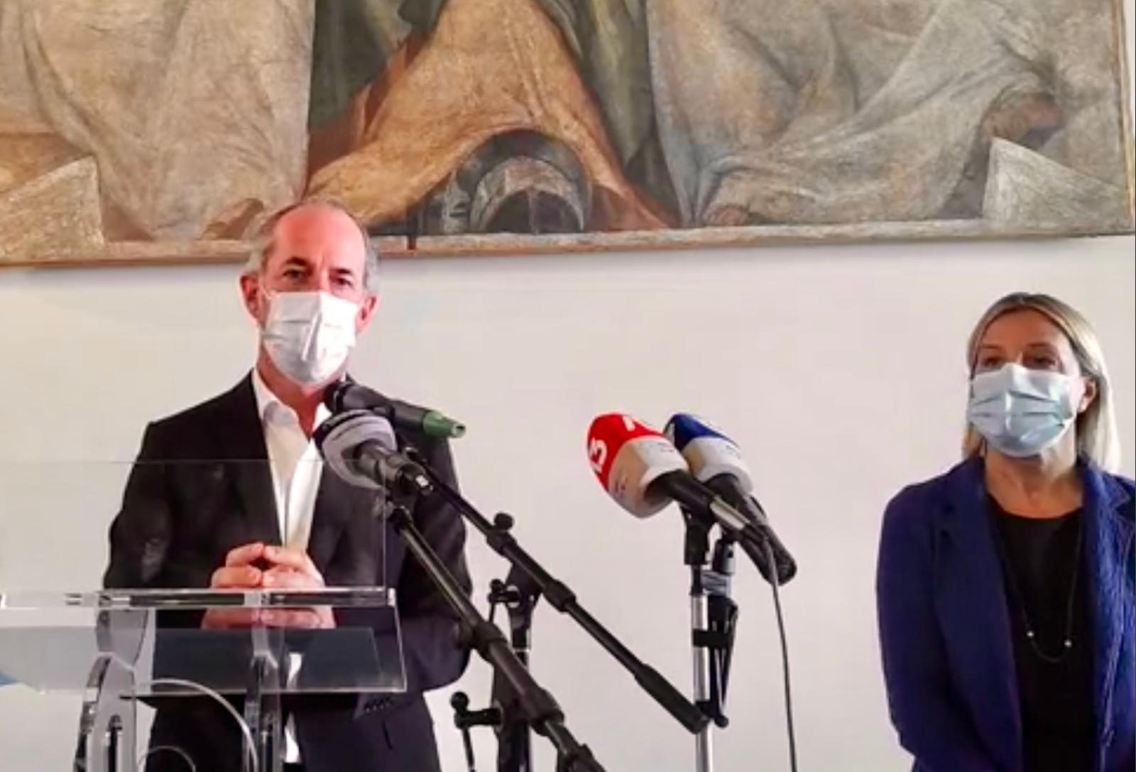 Covid, l'incidenza si sta abbassando in Veneto