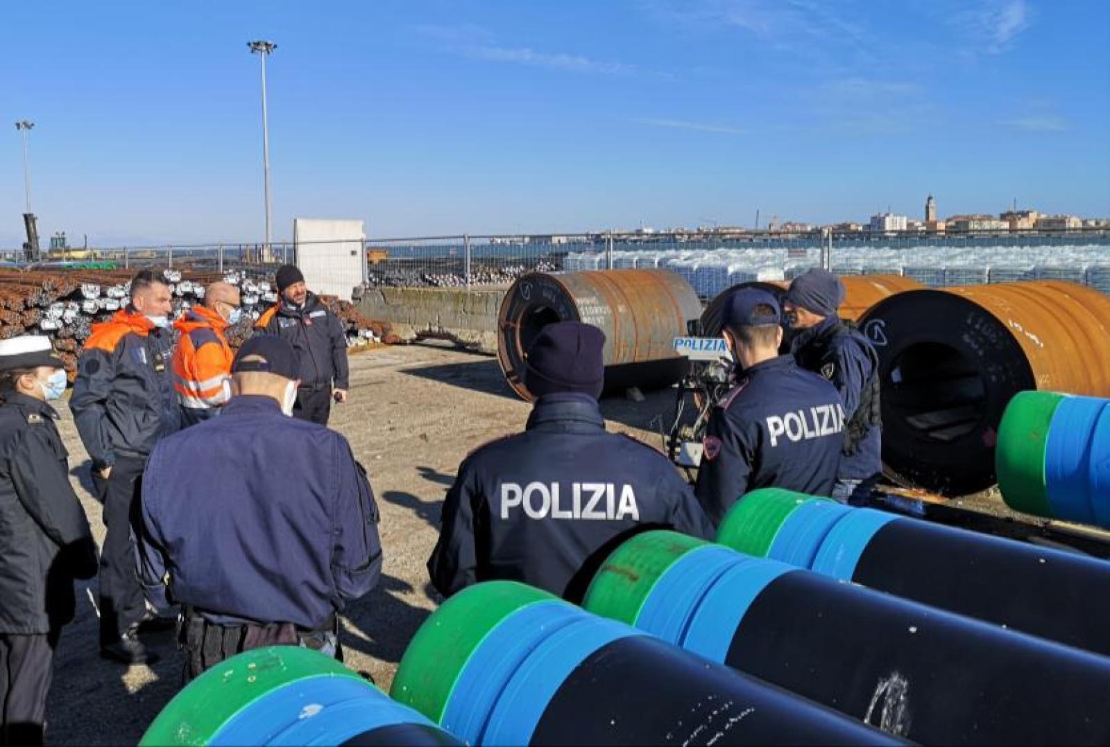 Allarme ordigno al porto: ma &egrave; solo un'esercitazione