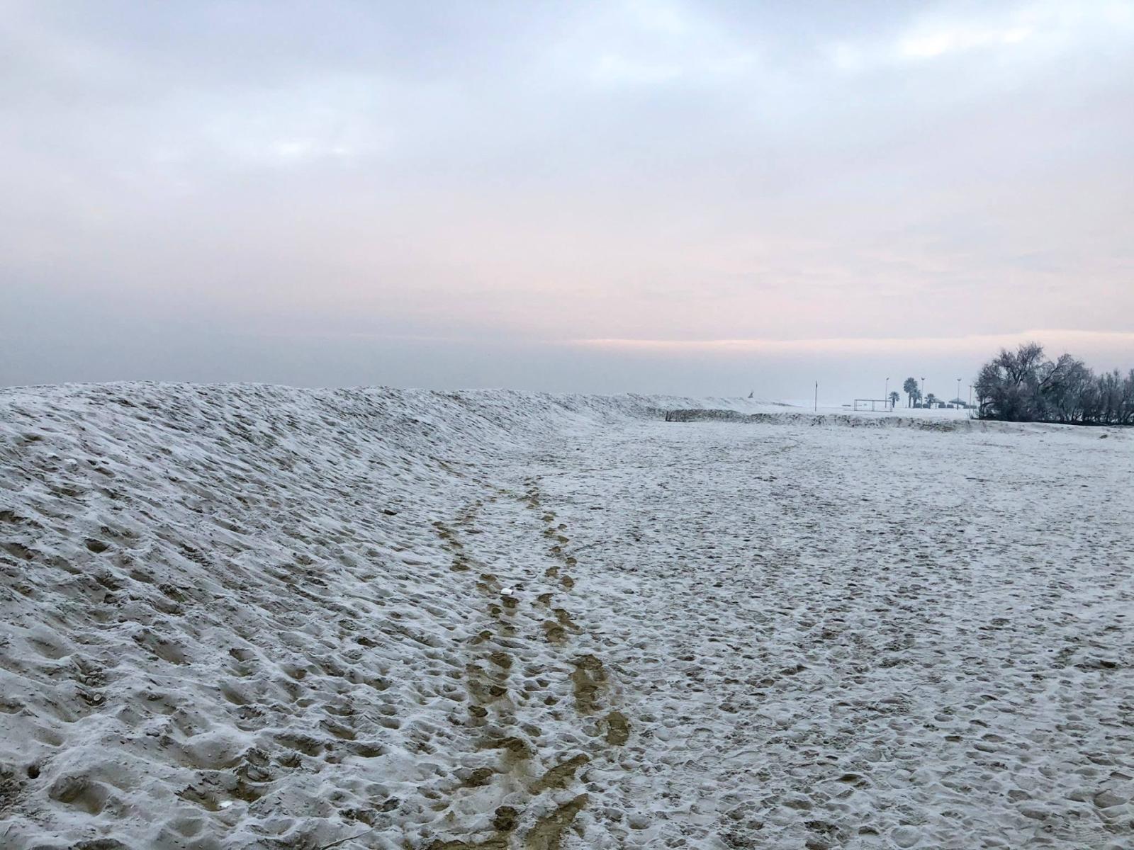 Bora e ghiaccio su pianura e costa