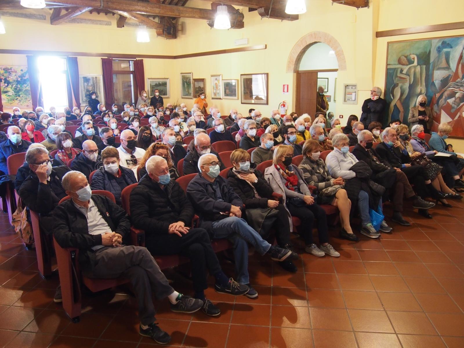 Due incontri su insidie e opportunit&agrave; del web