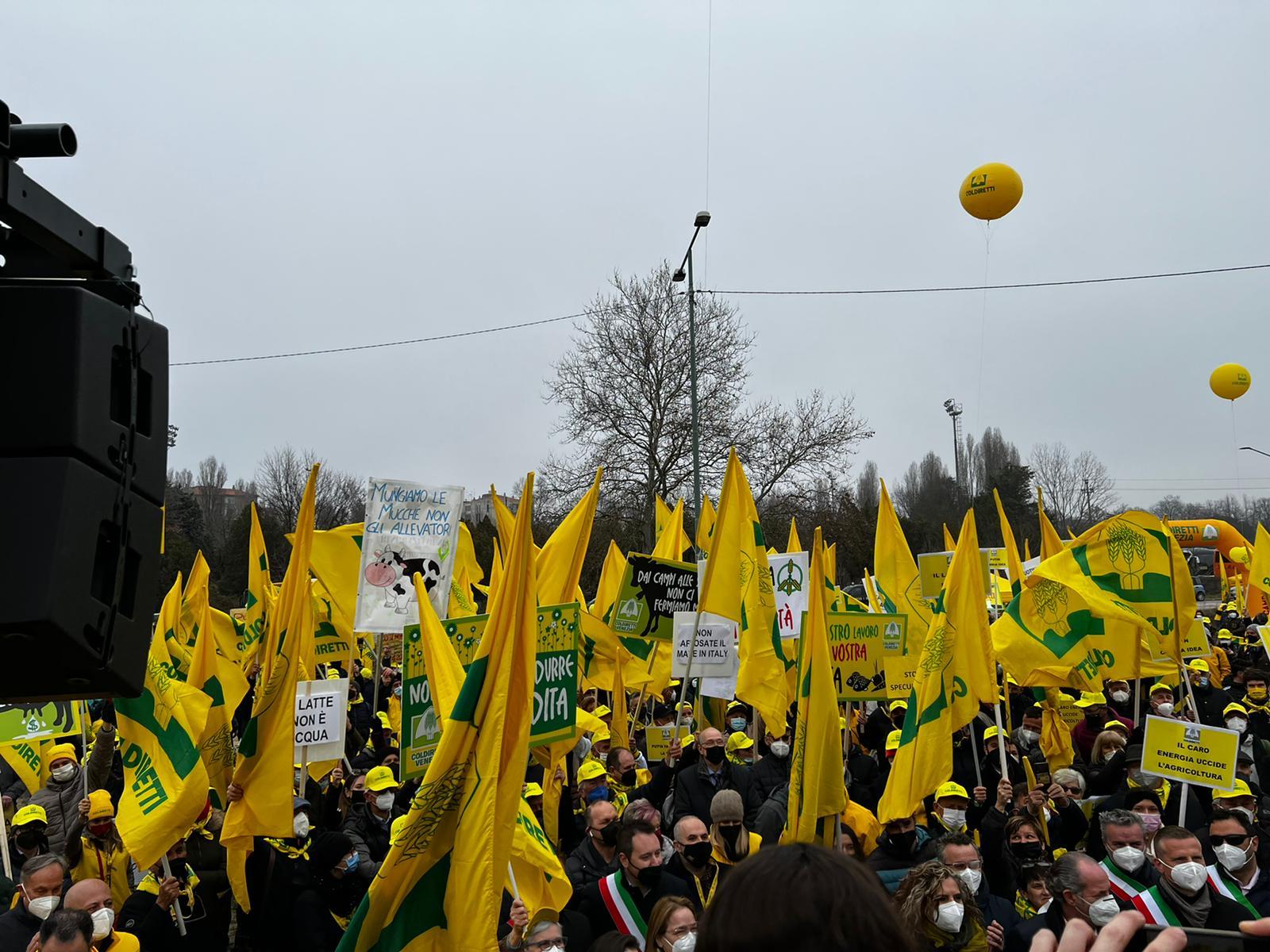 "Caro carburanti, i settori agricolo e della pesca non ce la fanno pi&ugrave;"