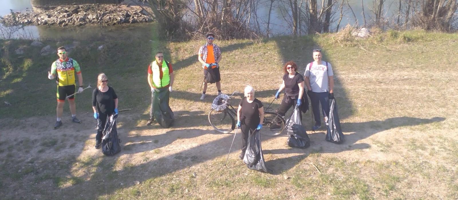 &ldquo;Puliamo il mondo&rdquo;, sabato da sotto il Municipio
