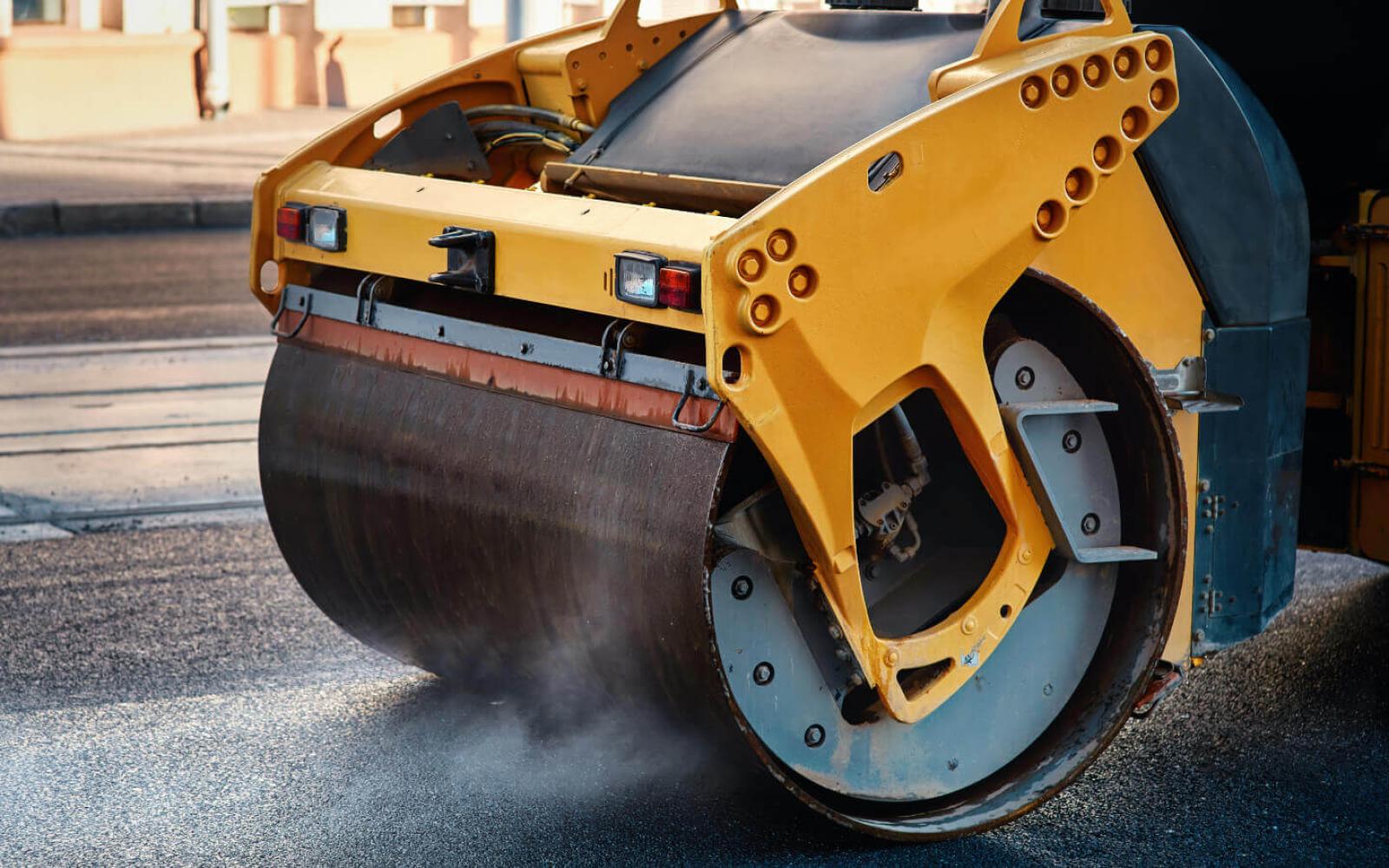 Buche addio, arriva l'asfalto nuovo