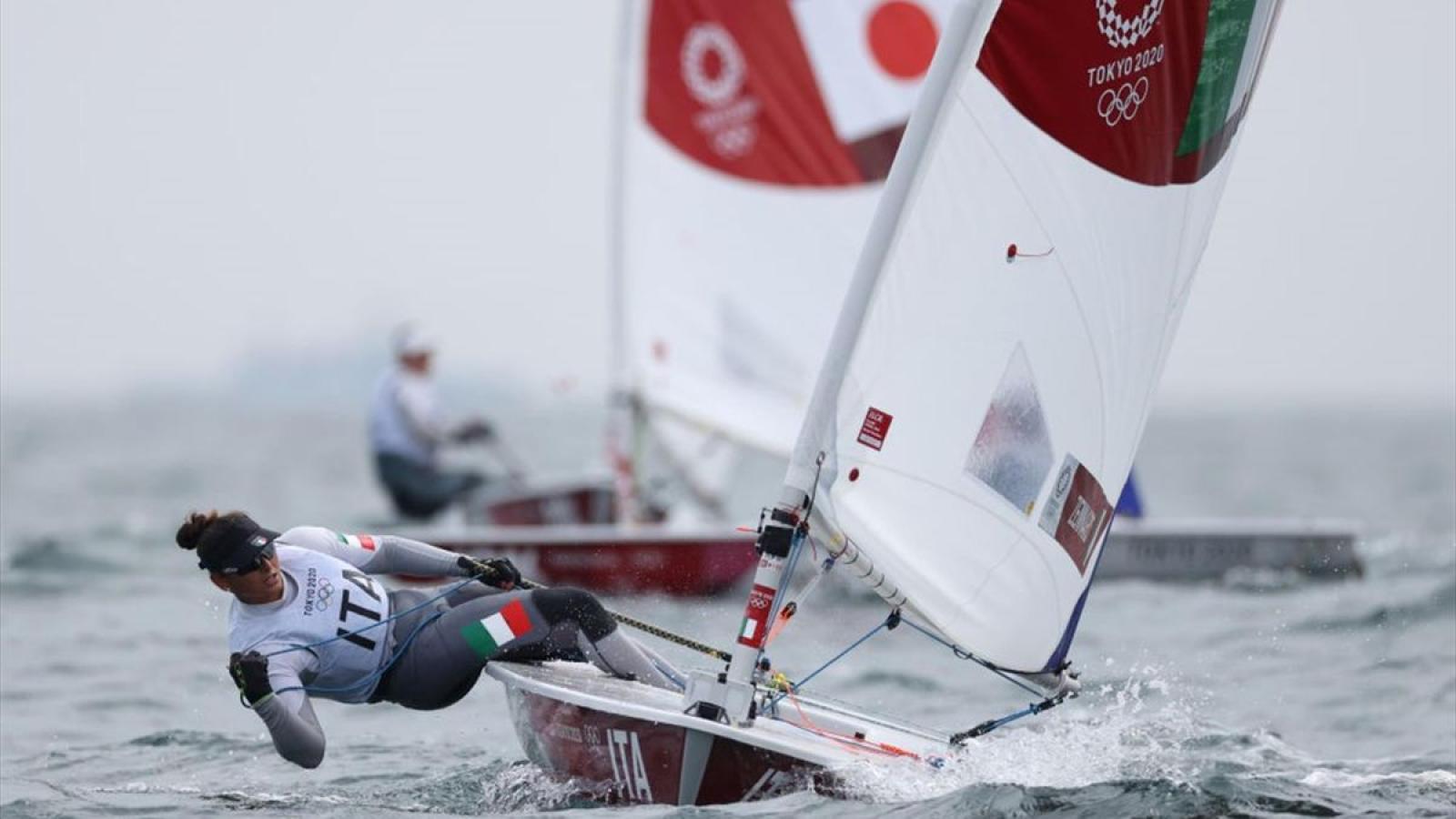 Silvia fa gi&agrave; rotta su Parigi