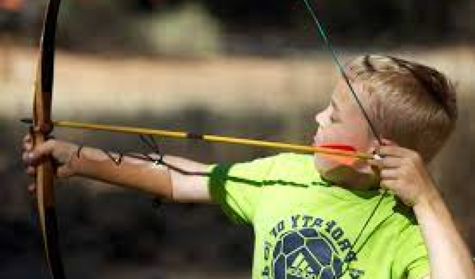 Freccia nell'occhio del baby arciere, salvato all'Angelo