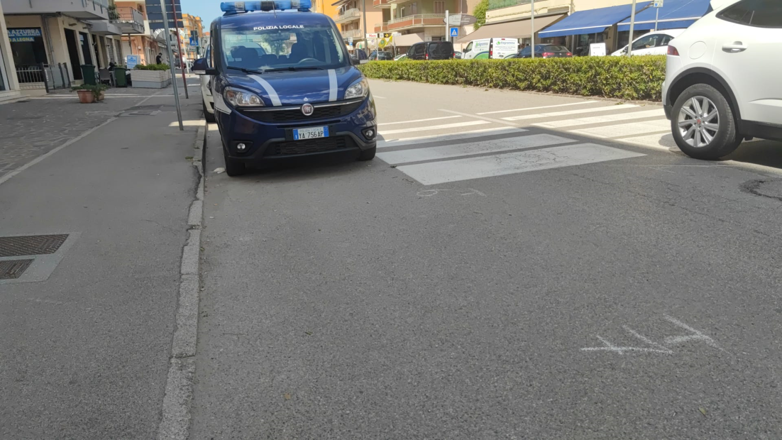 Muore in scooter a un mese dai suoi 17 anni