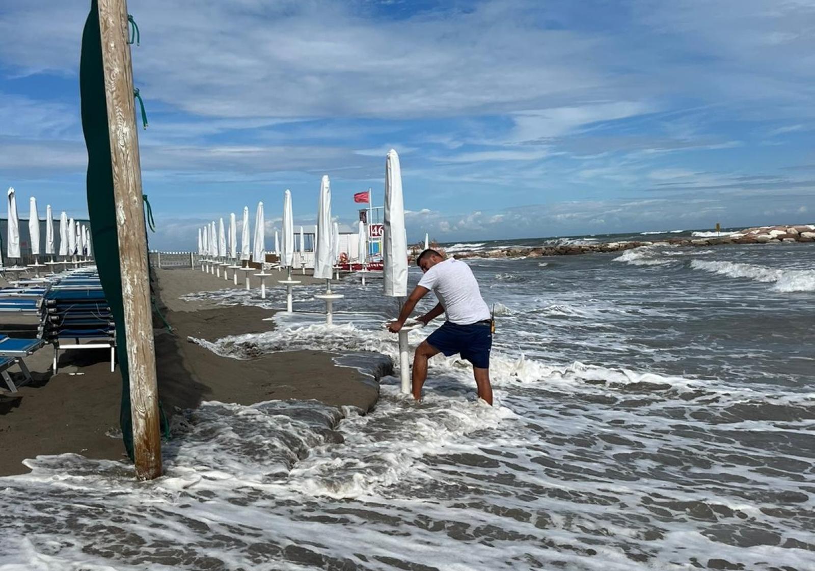 Al via i lavori di difesa della costa