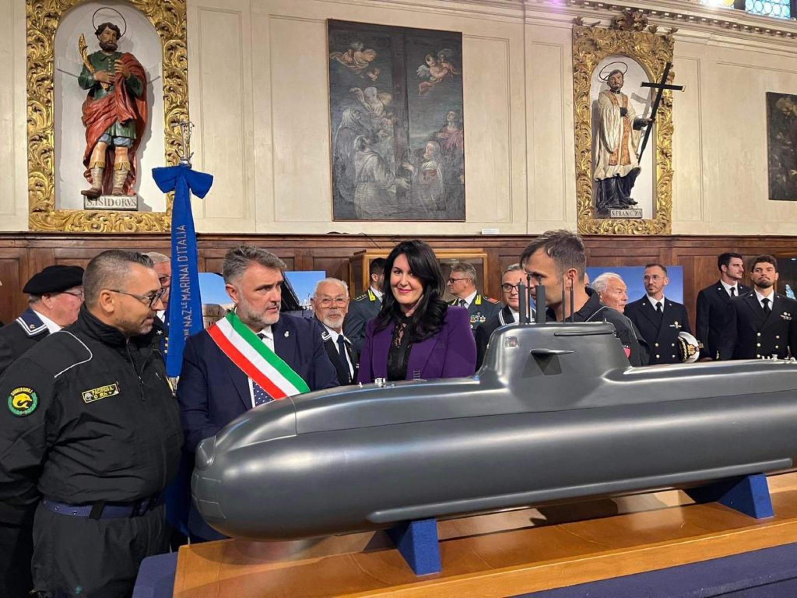 Marina militare, tra mostre e visite al sommergibile