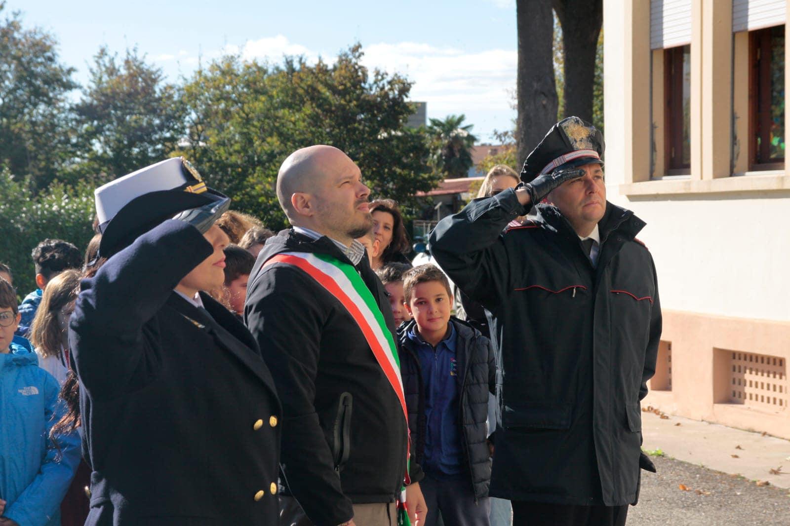 4 Novembre, con le autorit&agrave; anche gli alunni