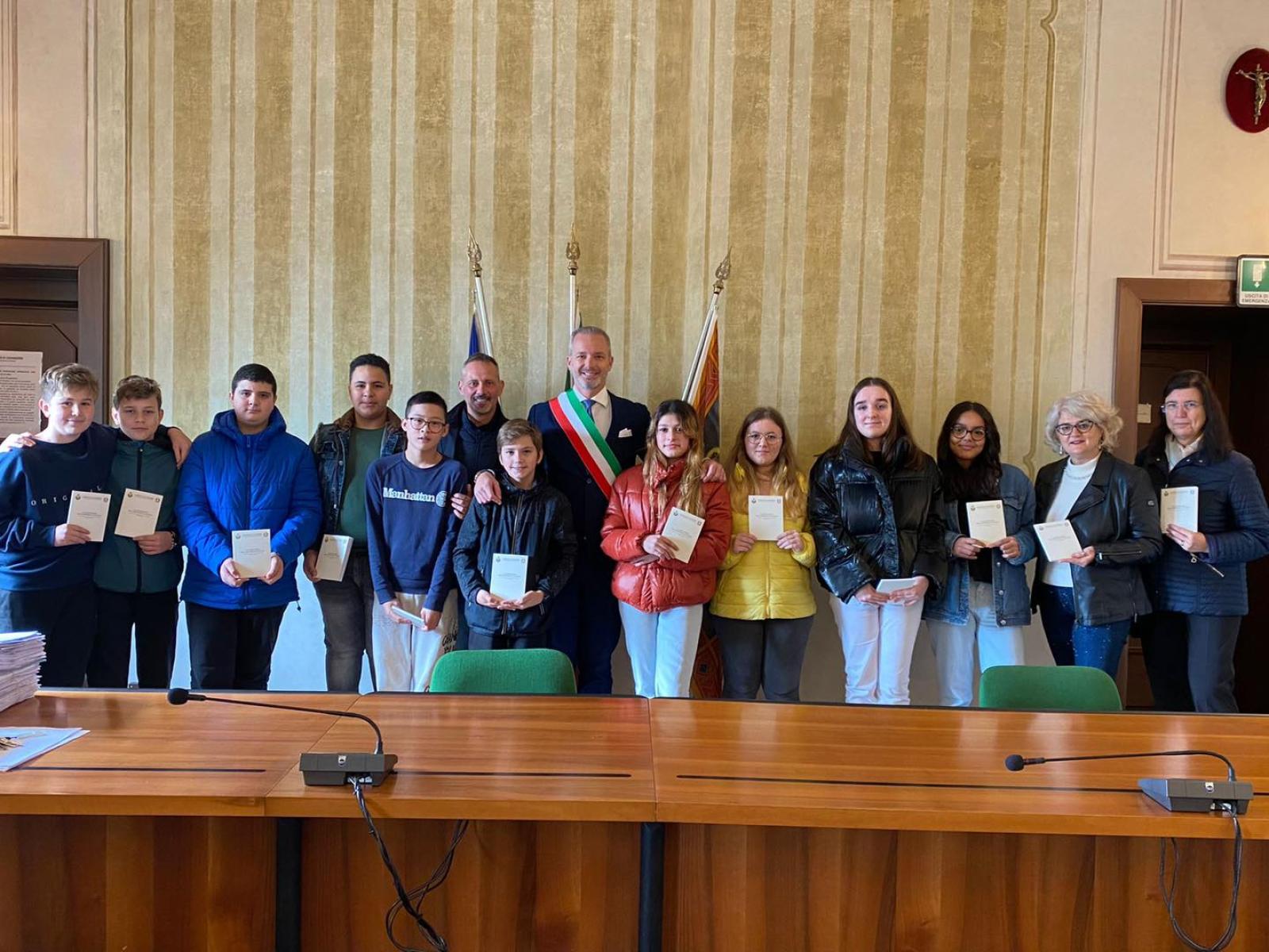 La Costituzione ai giovani alunni