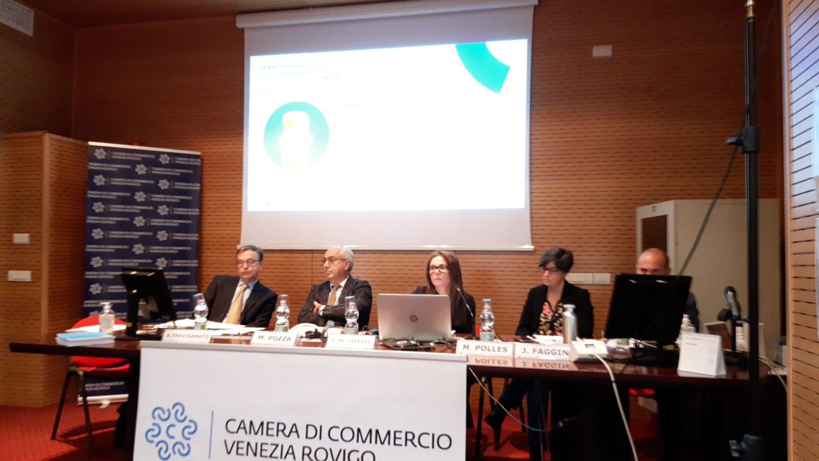 Camera di commercio, tengono fatturato e ordini esteri