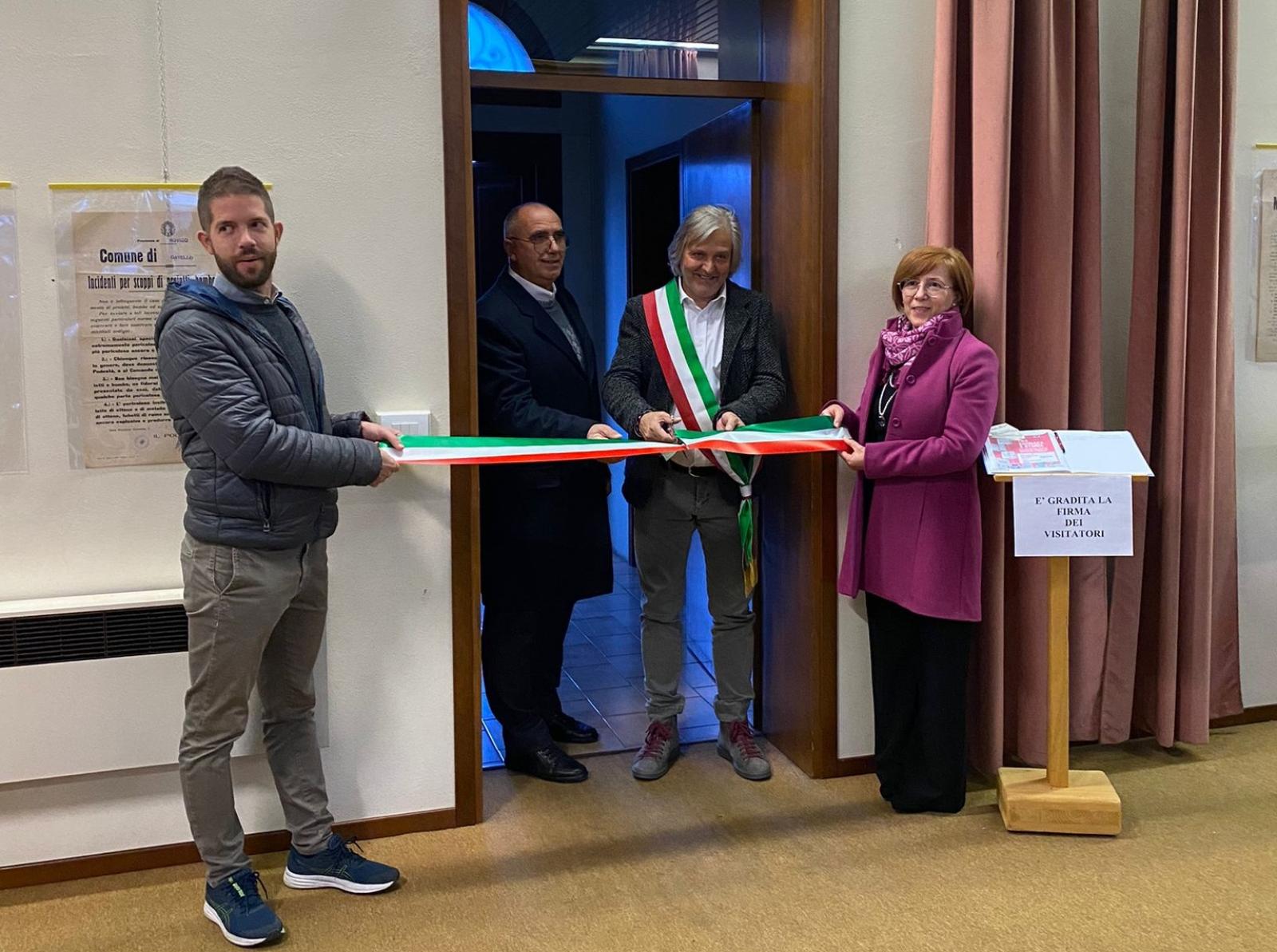 La grande storia sui manifesti