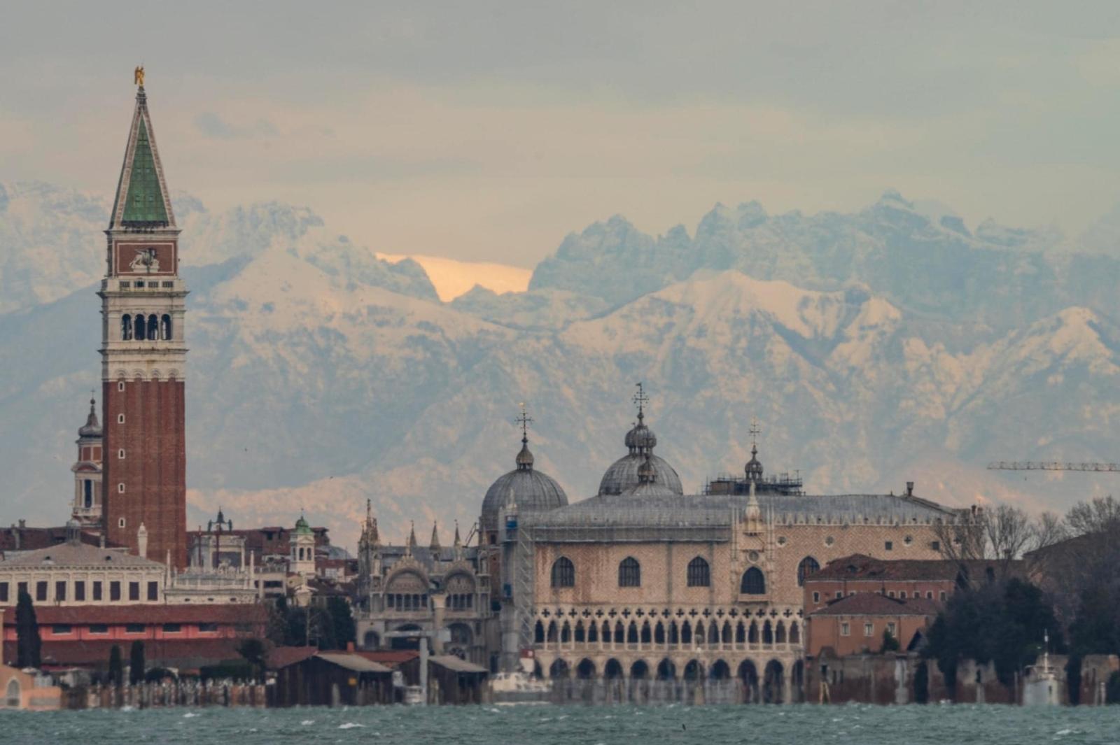 Venezia, uno stravedamento da brividi