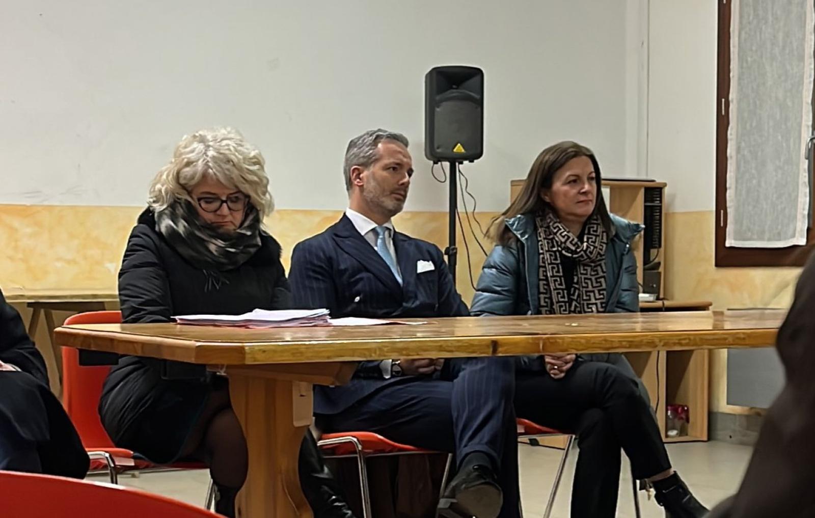 Boscochiaro, le scuole tengono