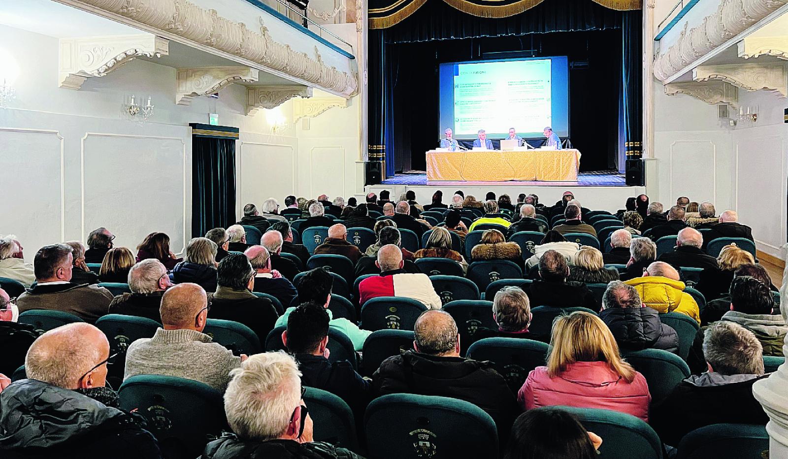 Cona, sulla fusione idee confuse