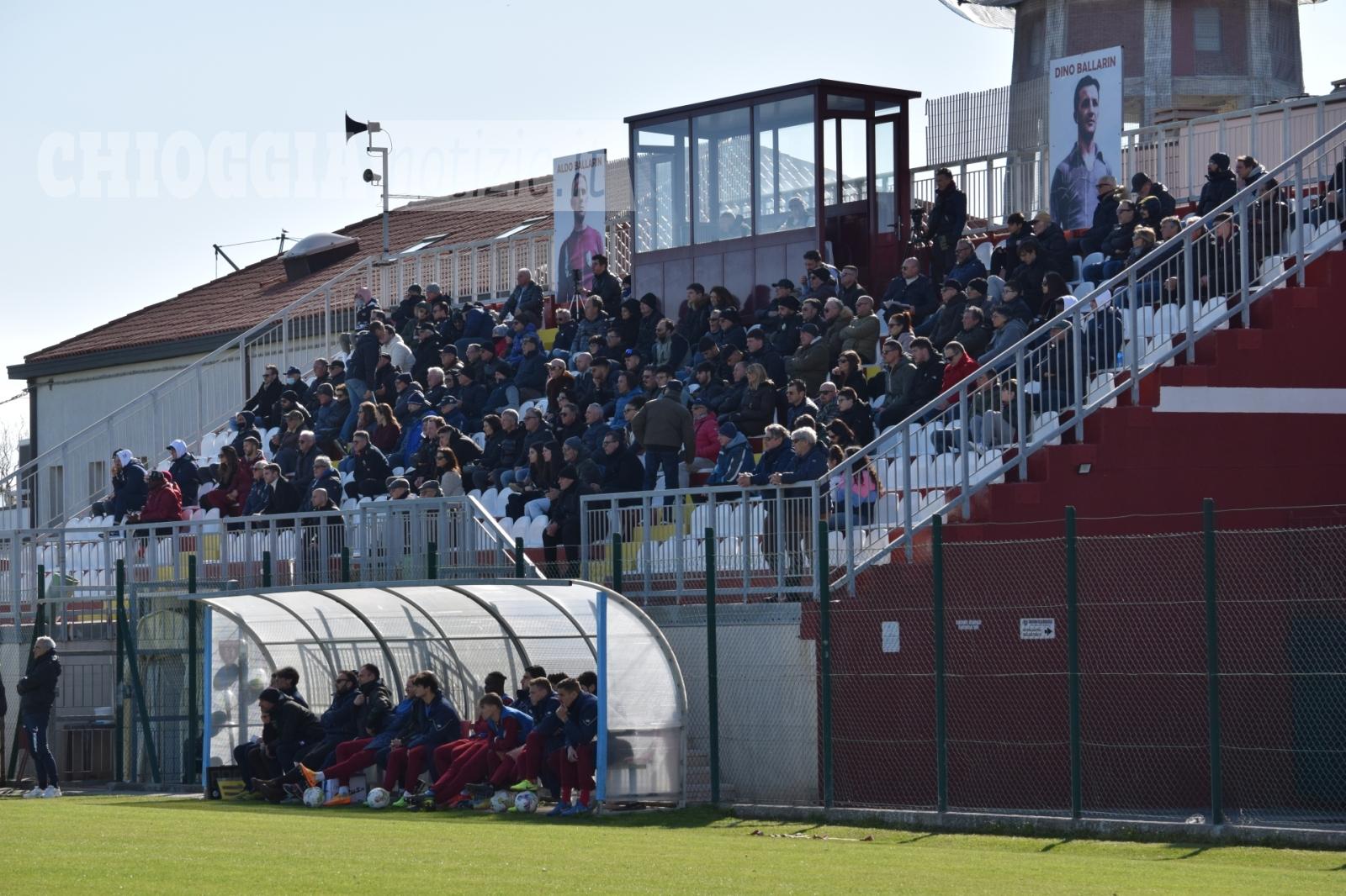 Union contro Padova: divieto di transito vicino al "Ballarin"