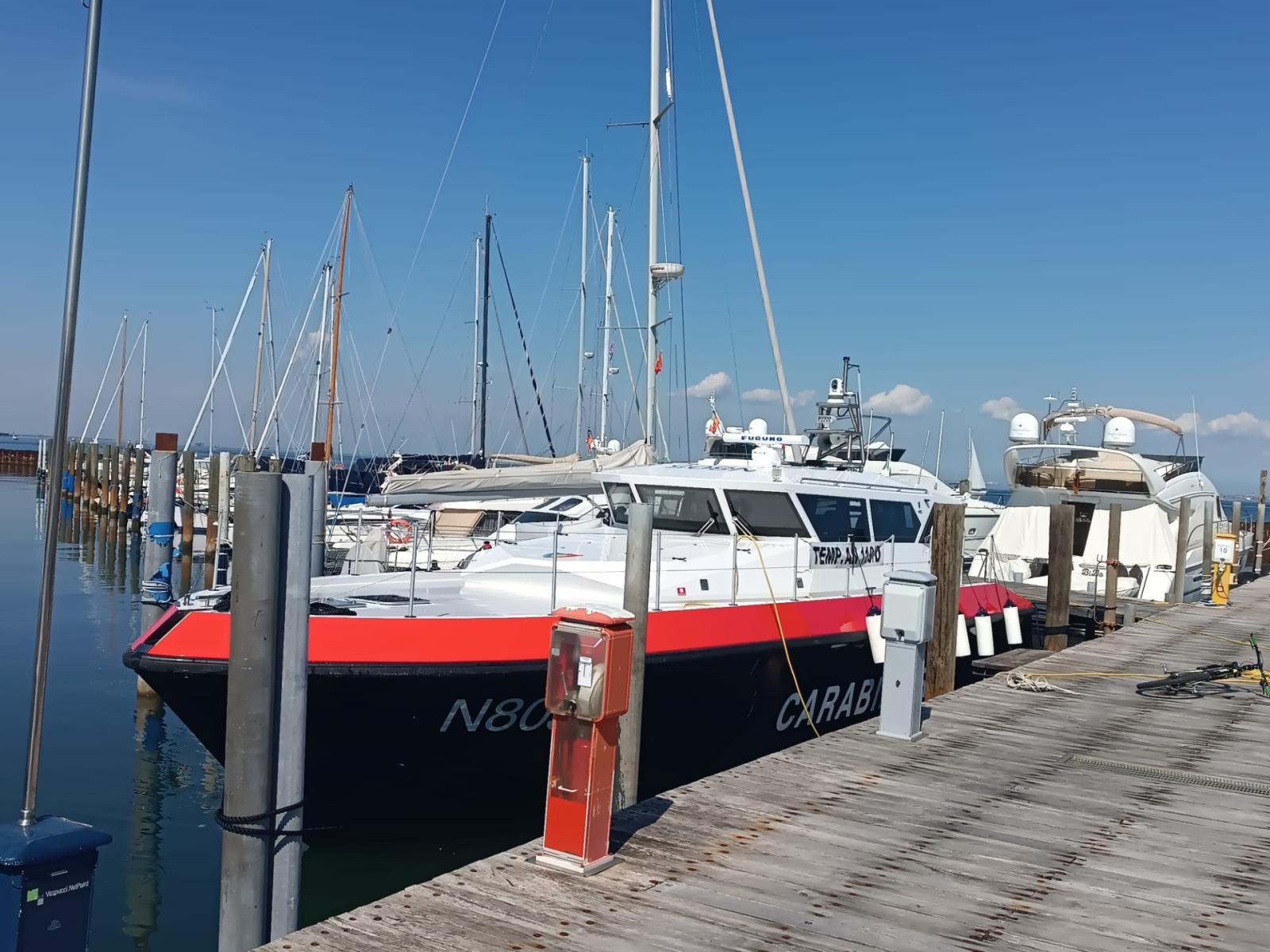 Maxi sequestro di vongole, multe salate