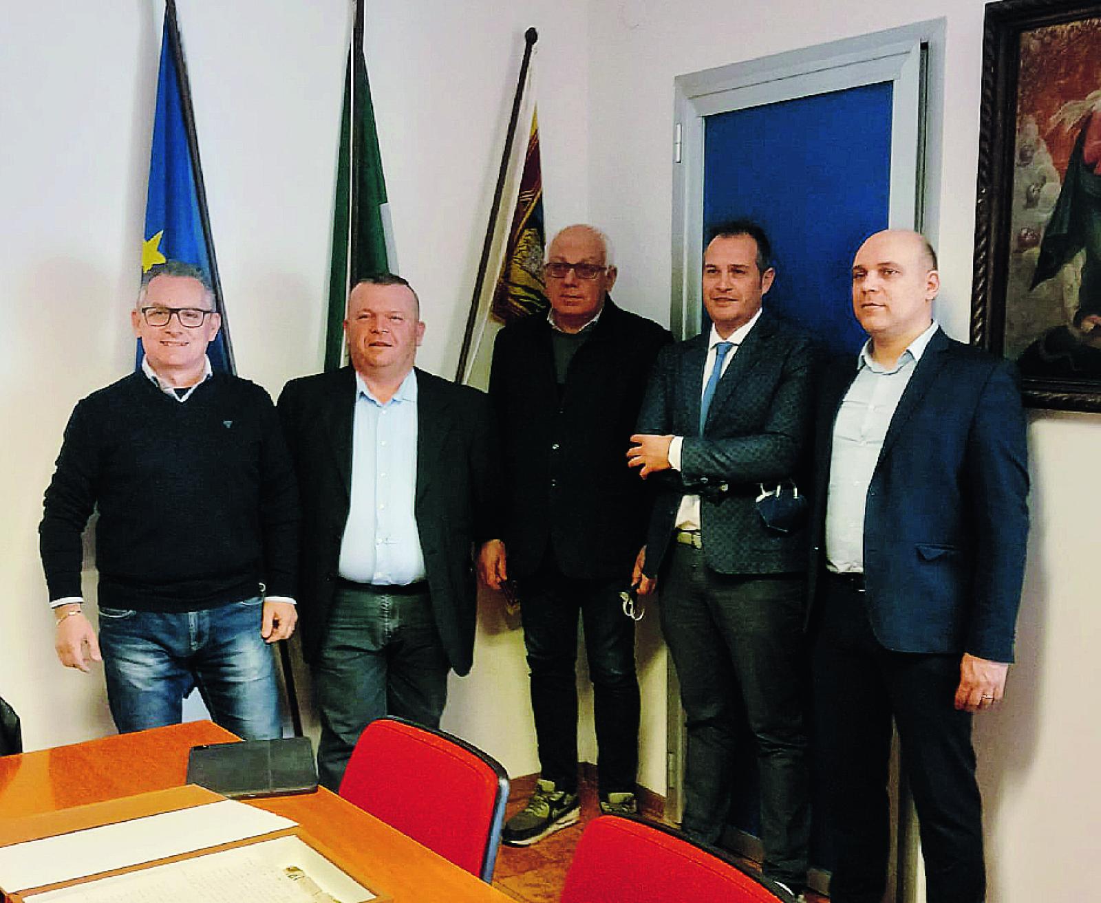 Salvi i posti della casa di riposo