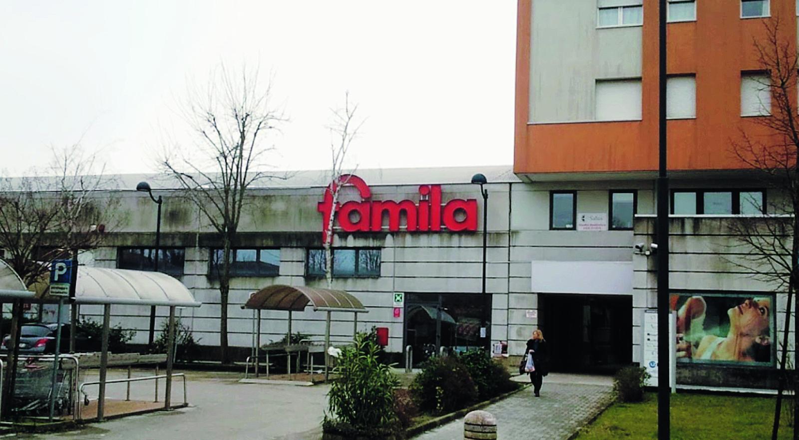 Il Famila dona uno speciale uovo di ben dieci chili