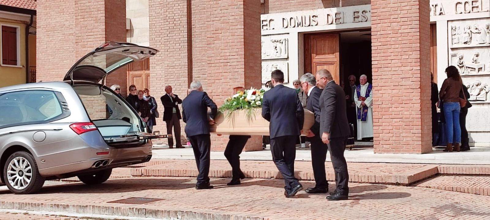 L&lsquo;addio a Elisabetta Crocco, Morta a 49 anni