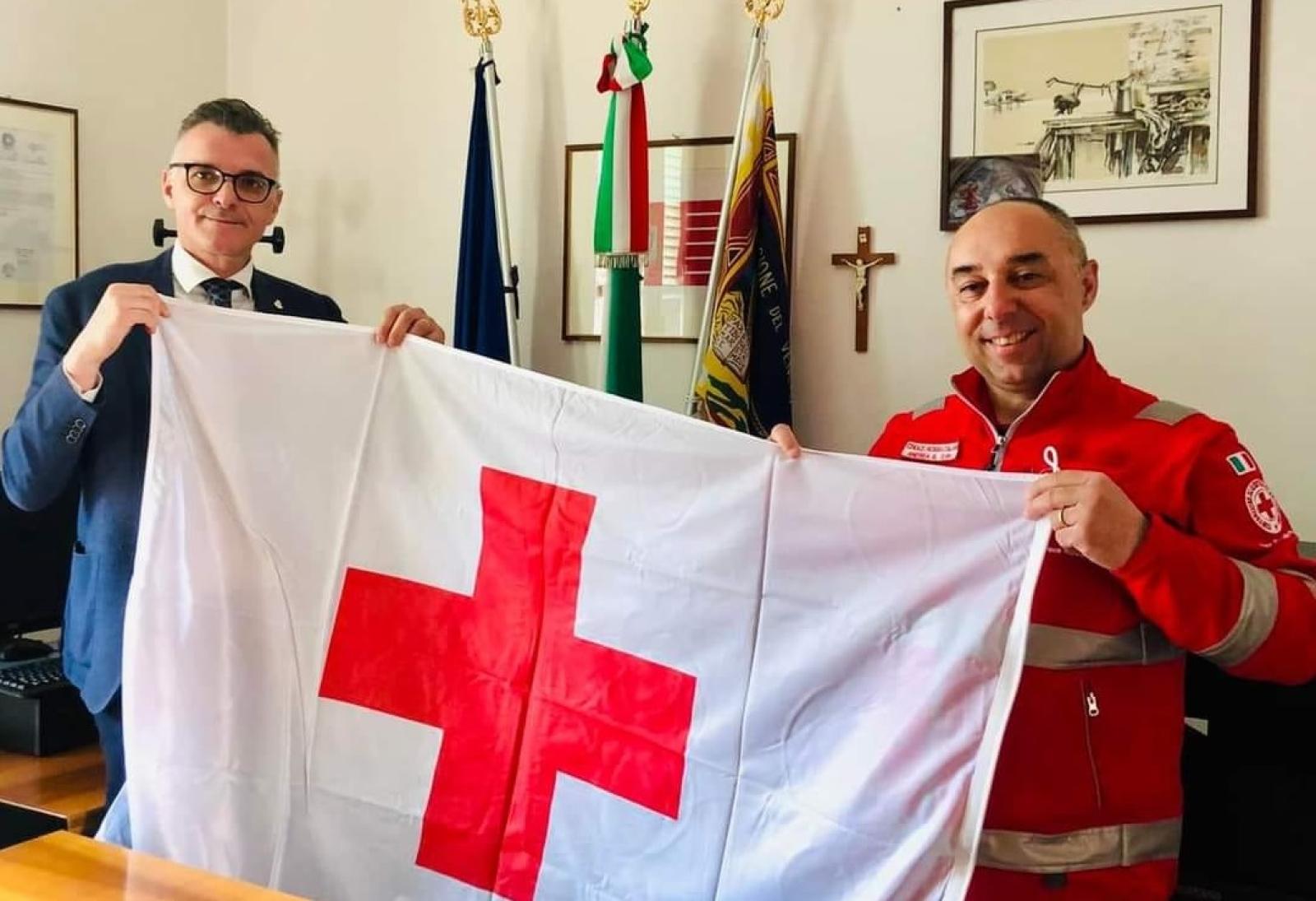 Il comune celebra i volontari della Croce Rossa
