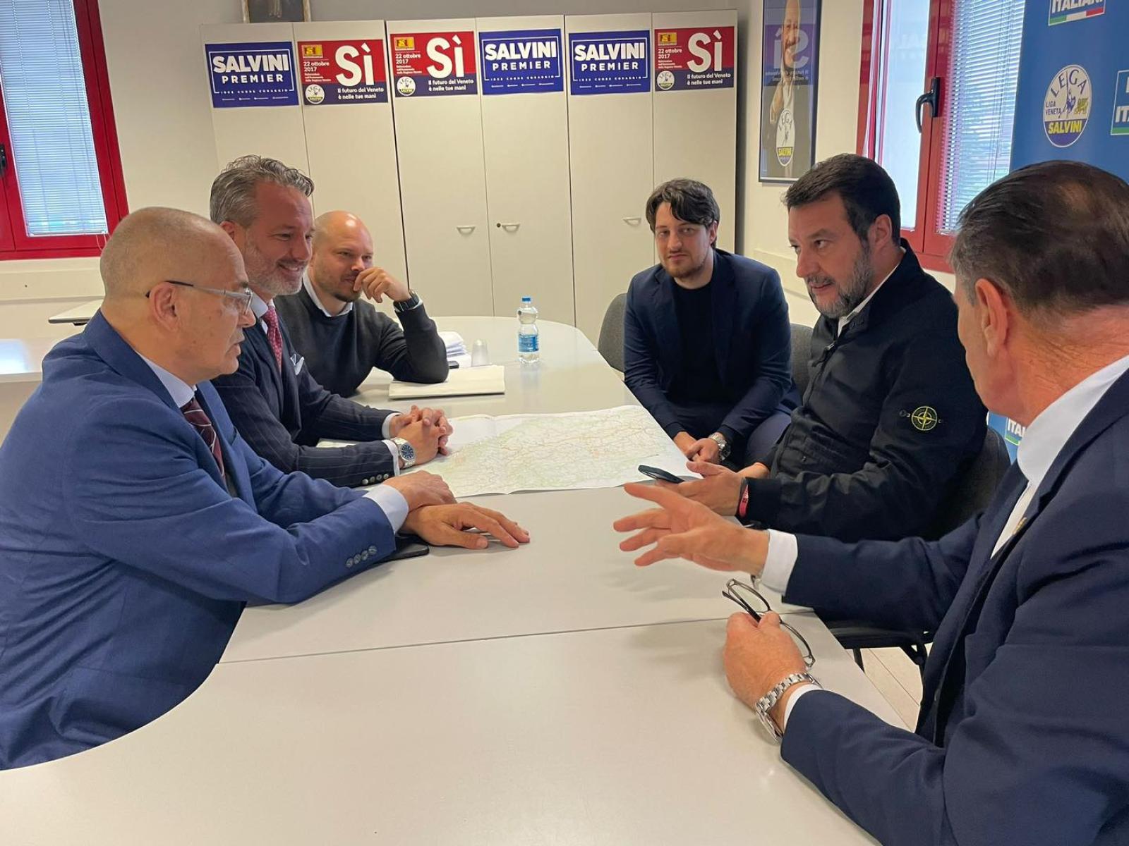 Romea Commerciale, Munari al tavolo con Salvini