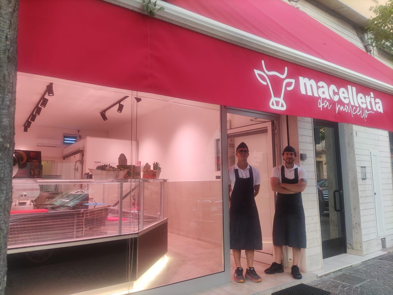 La macelleria Da Marcello apre a Sottomarina