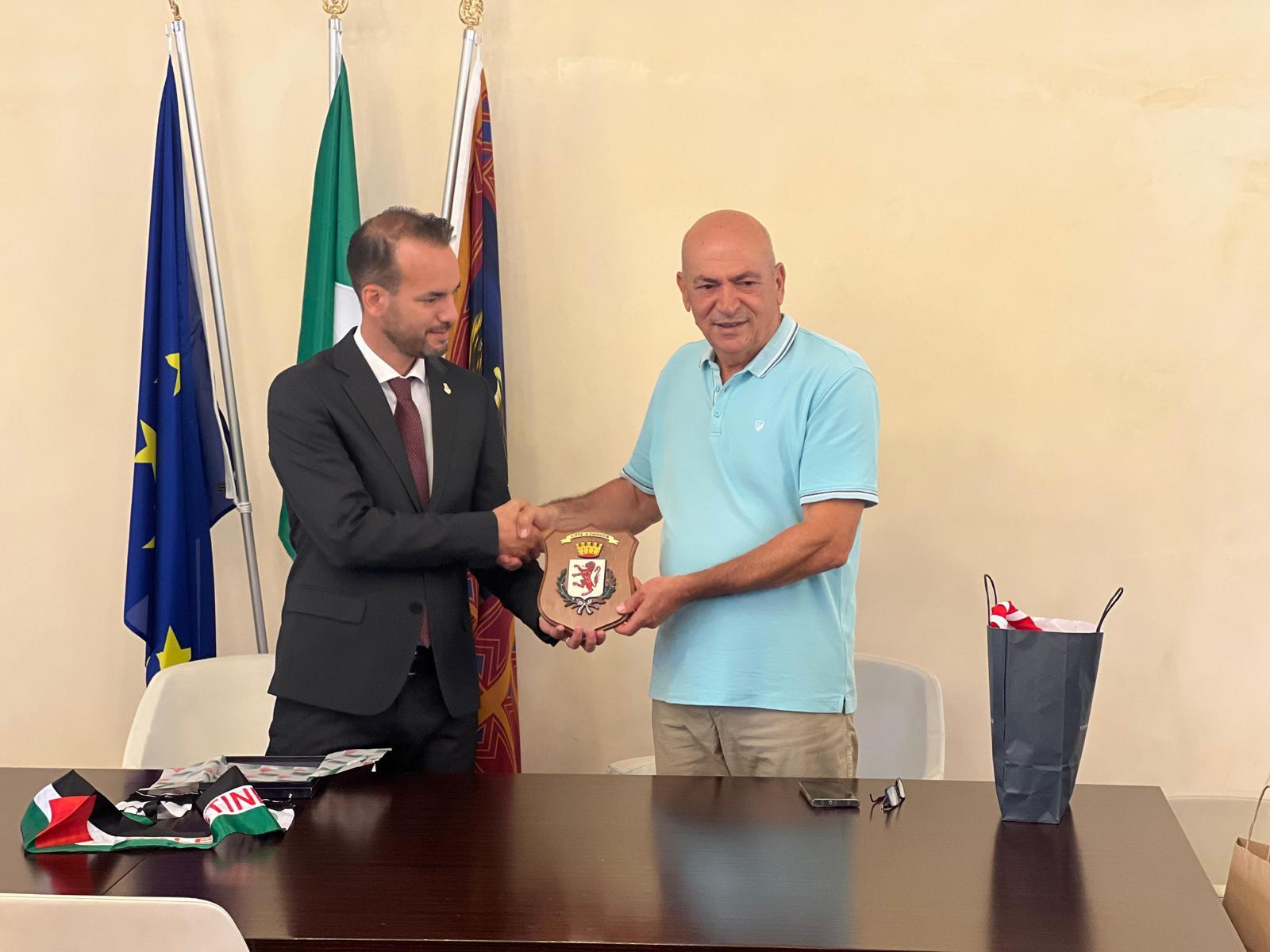 Accolto il sindaco palestinese