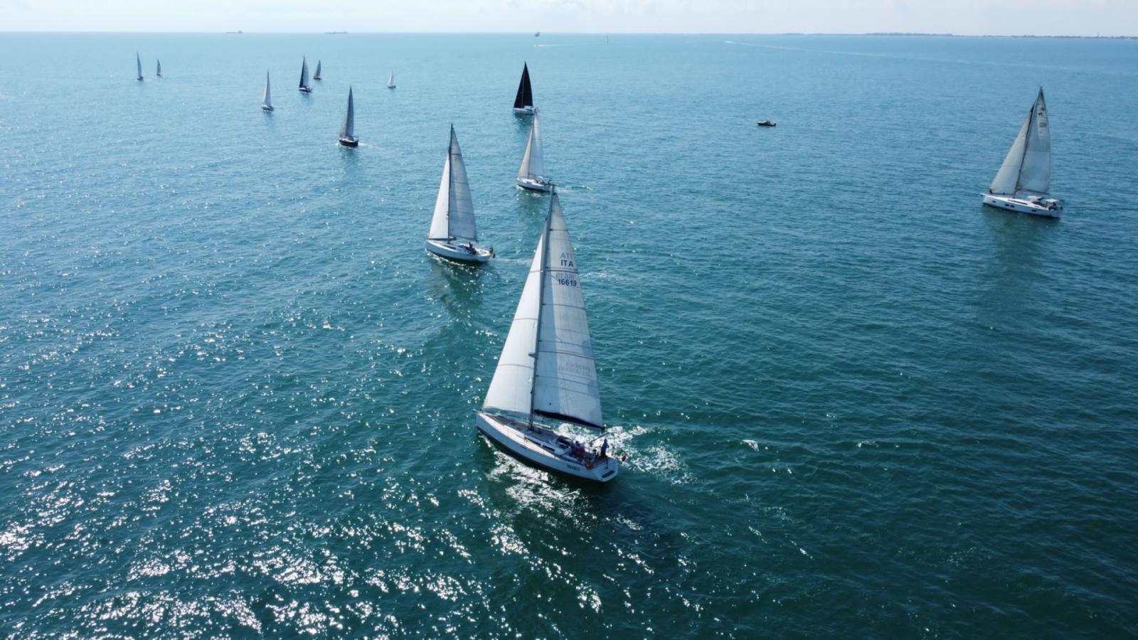 Aperte le iscrizioni per la regata evento "Io&Te, un uomo ed una donna in vela"