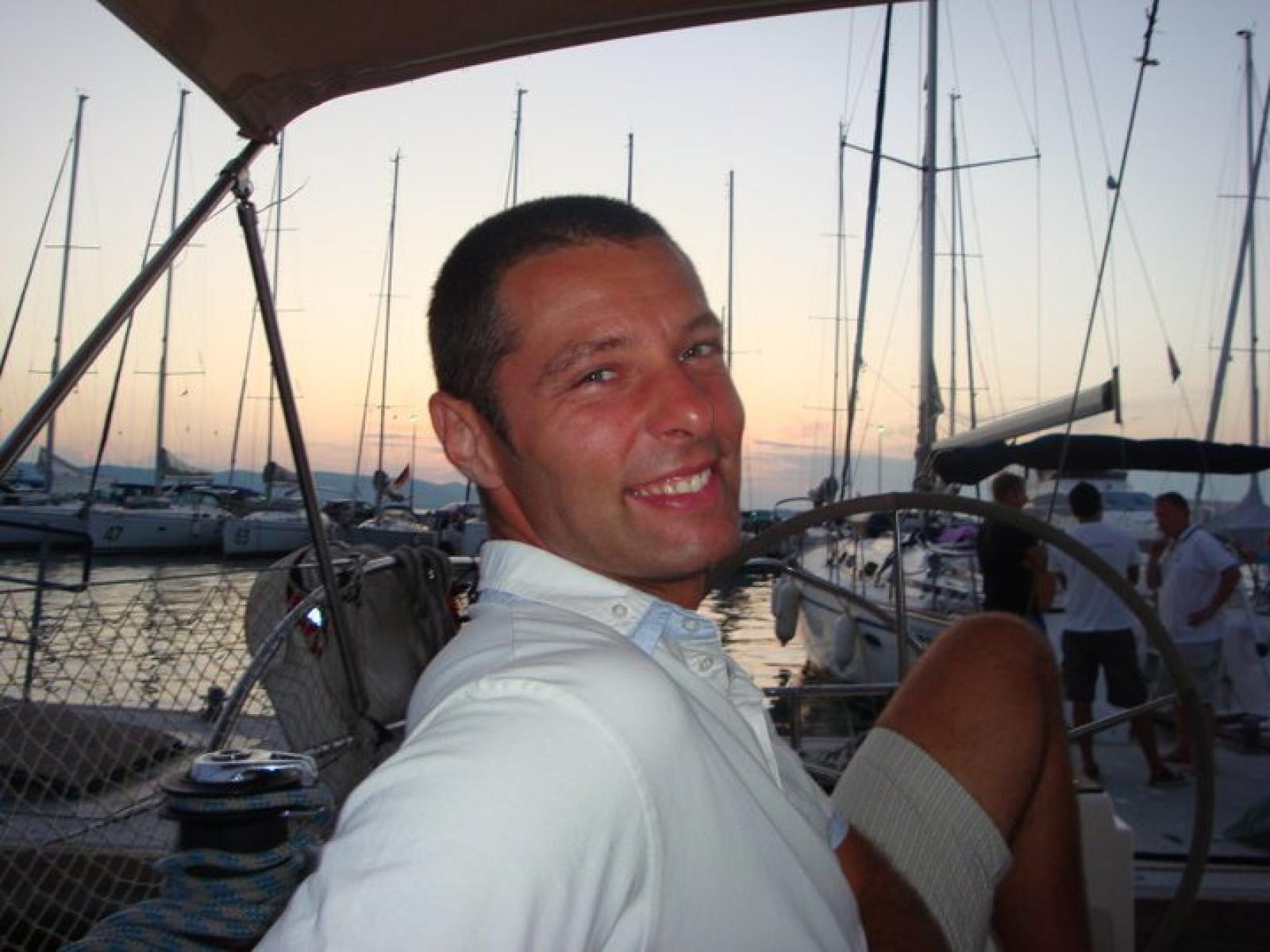 Pilota cavarzerano muore nella pista del Mugello