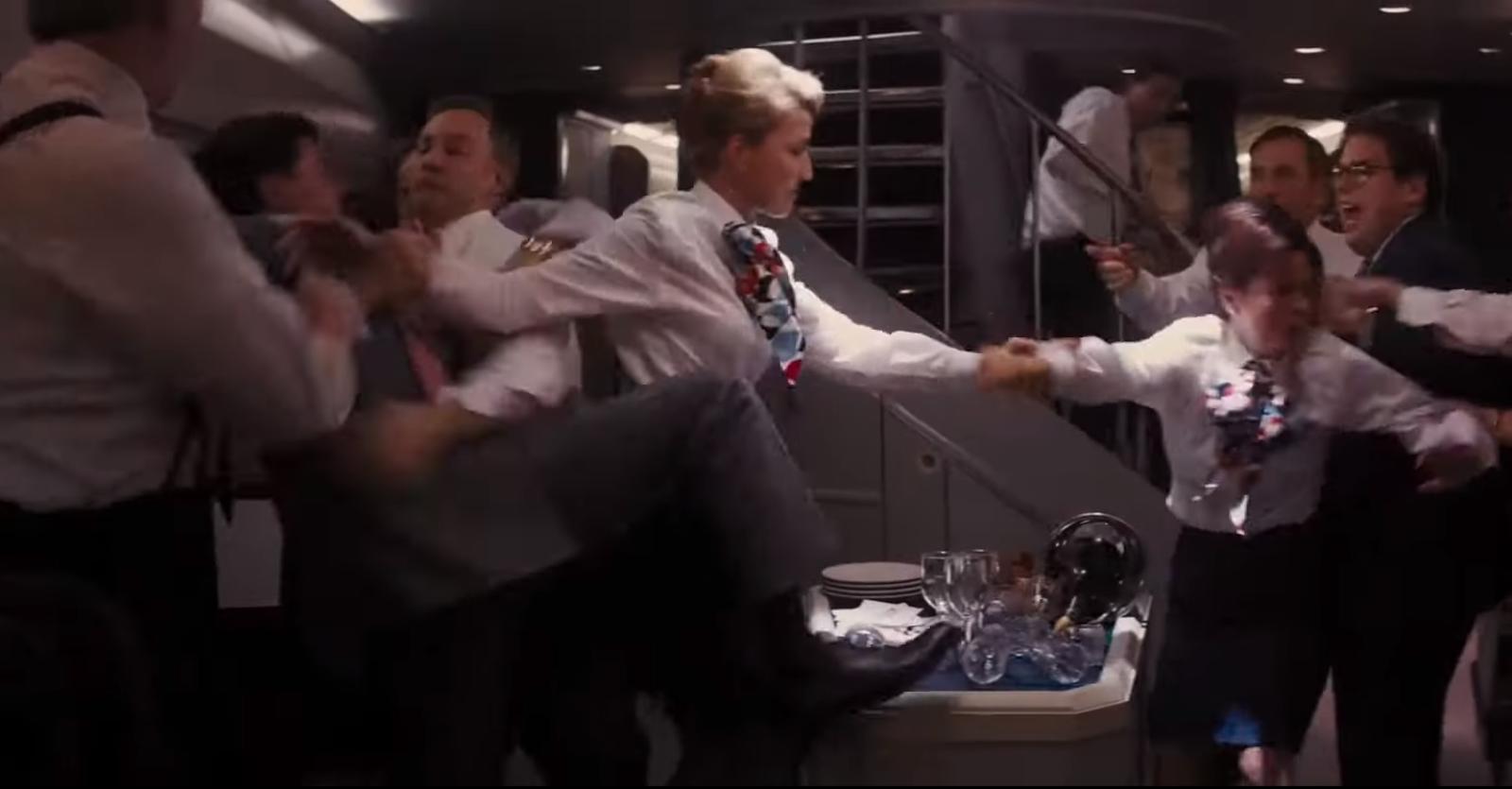 Ubriachi fuori controllo, dirottato volo a Venezia