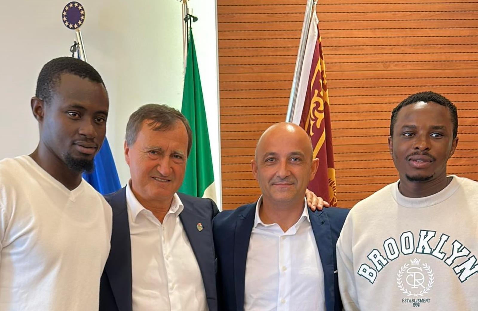 Strage del bus, Brugnaro riceve gli operai-eroi