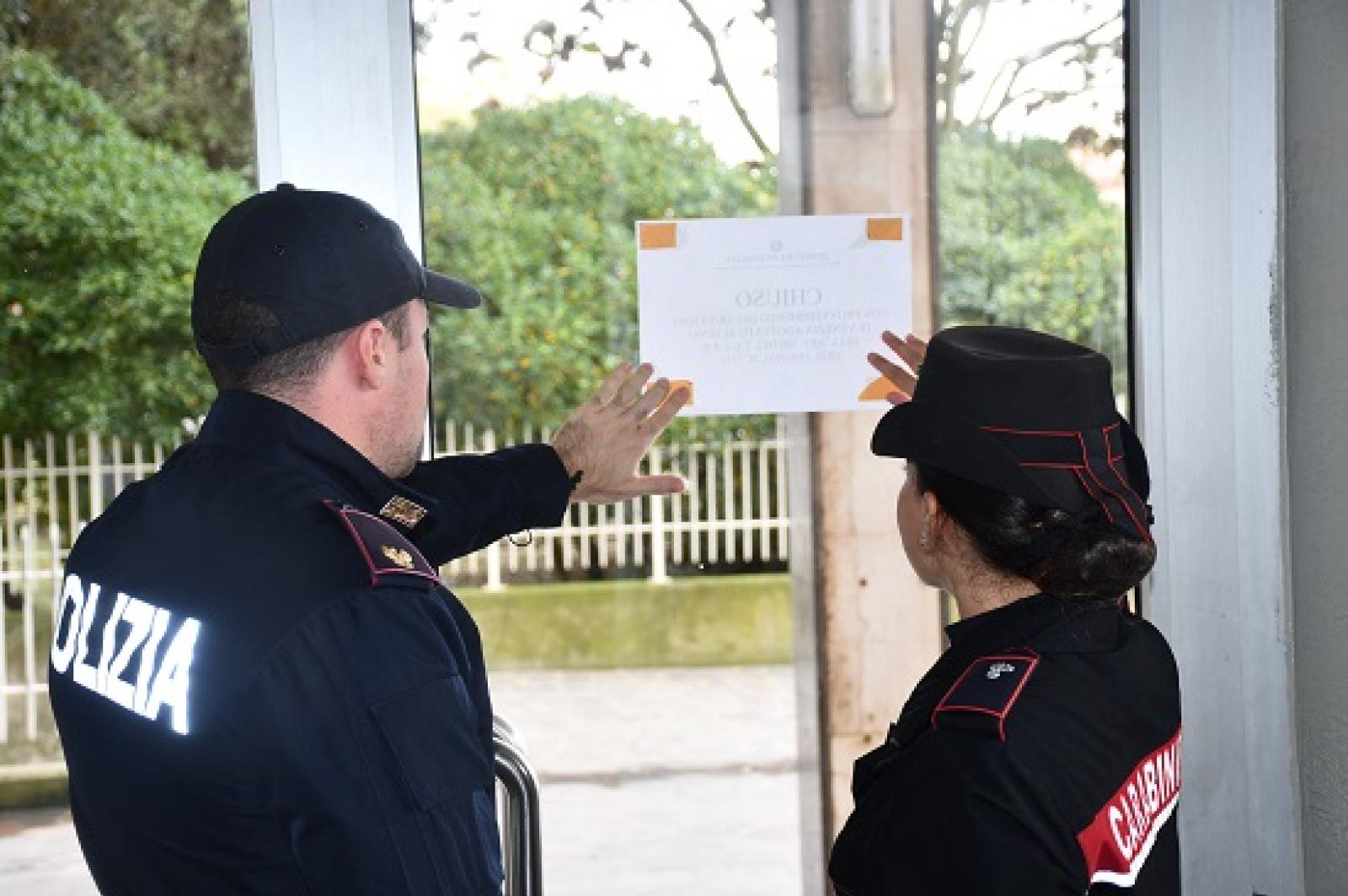Questura, sigilli al Budapest Caff&egrave;
