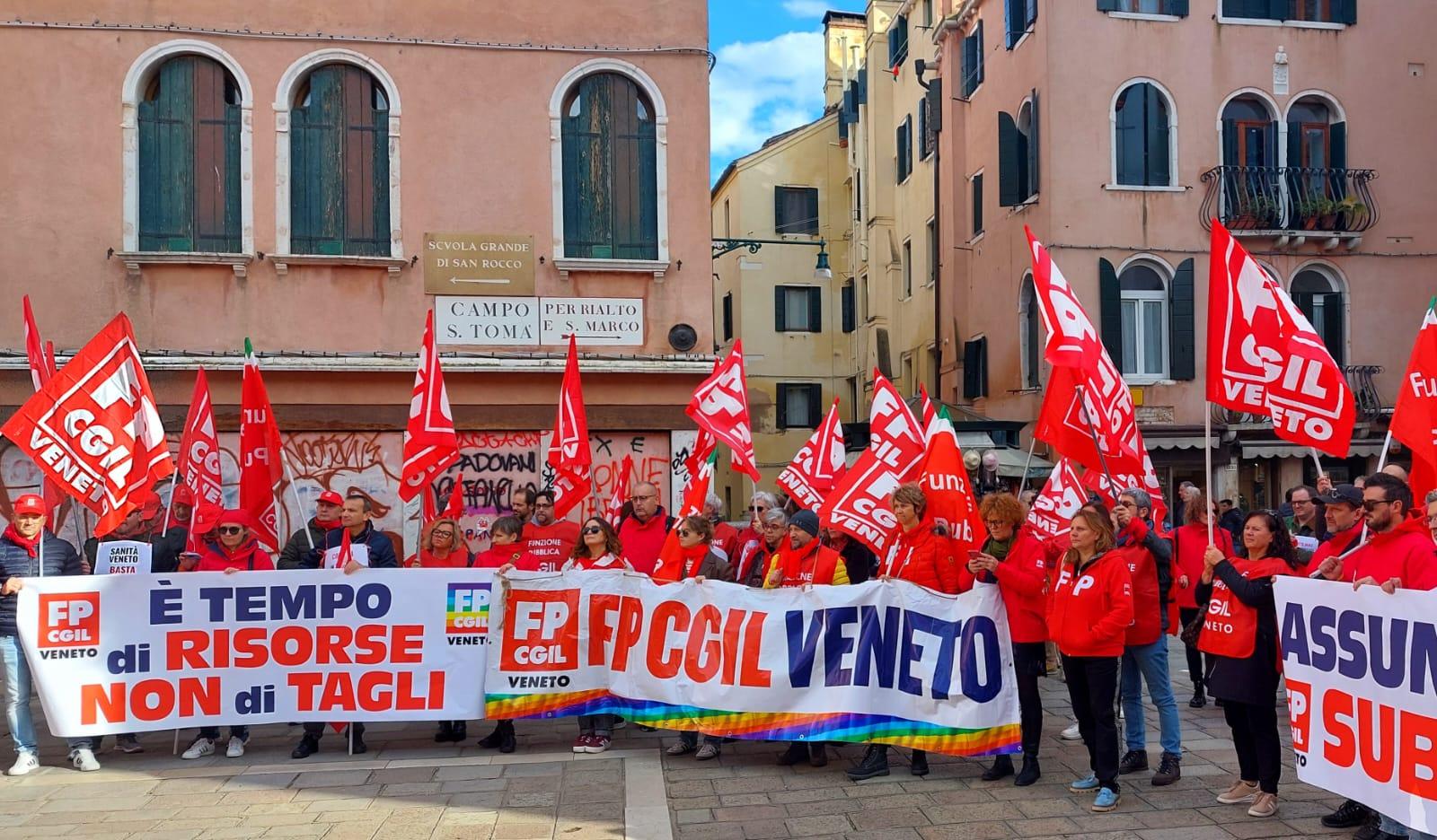 Cgil, 20mila firme agli assessori regionali per un nuovo piano assunzioni