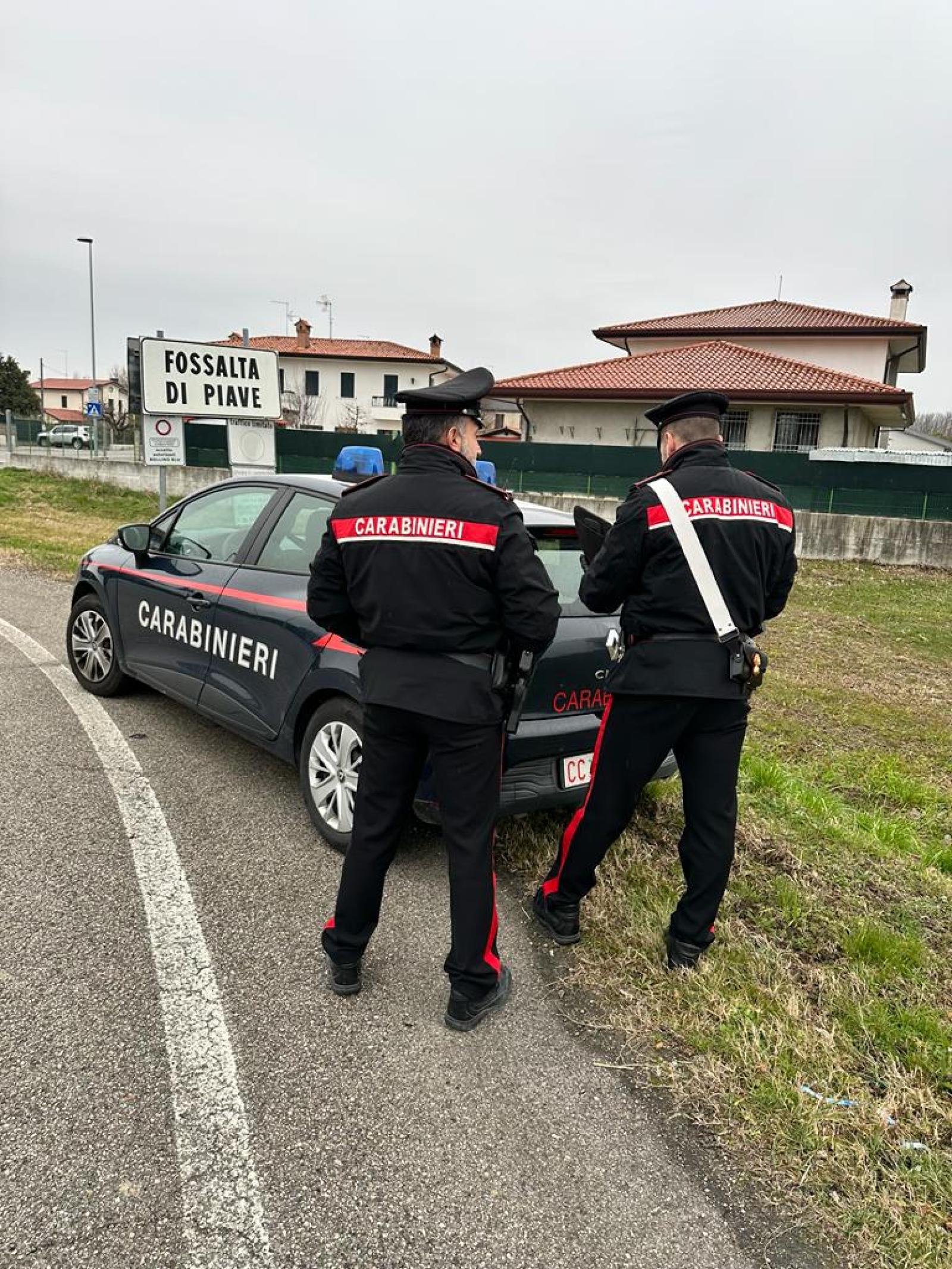 Violento con la moglie, i carabinieri lo allontanano da casa&nbsp;