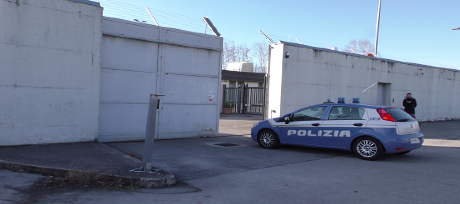 Polizia di Stato, sei stranieri irregolari espulsi