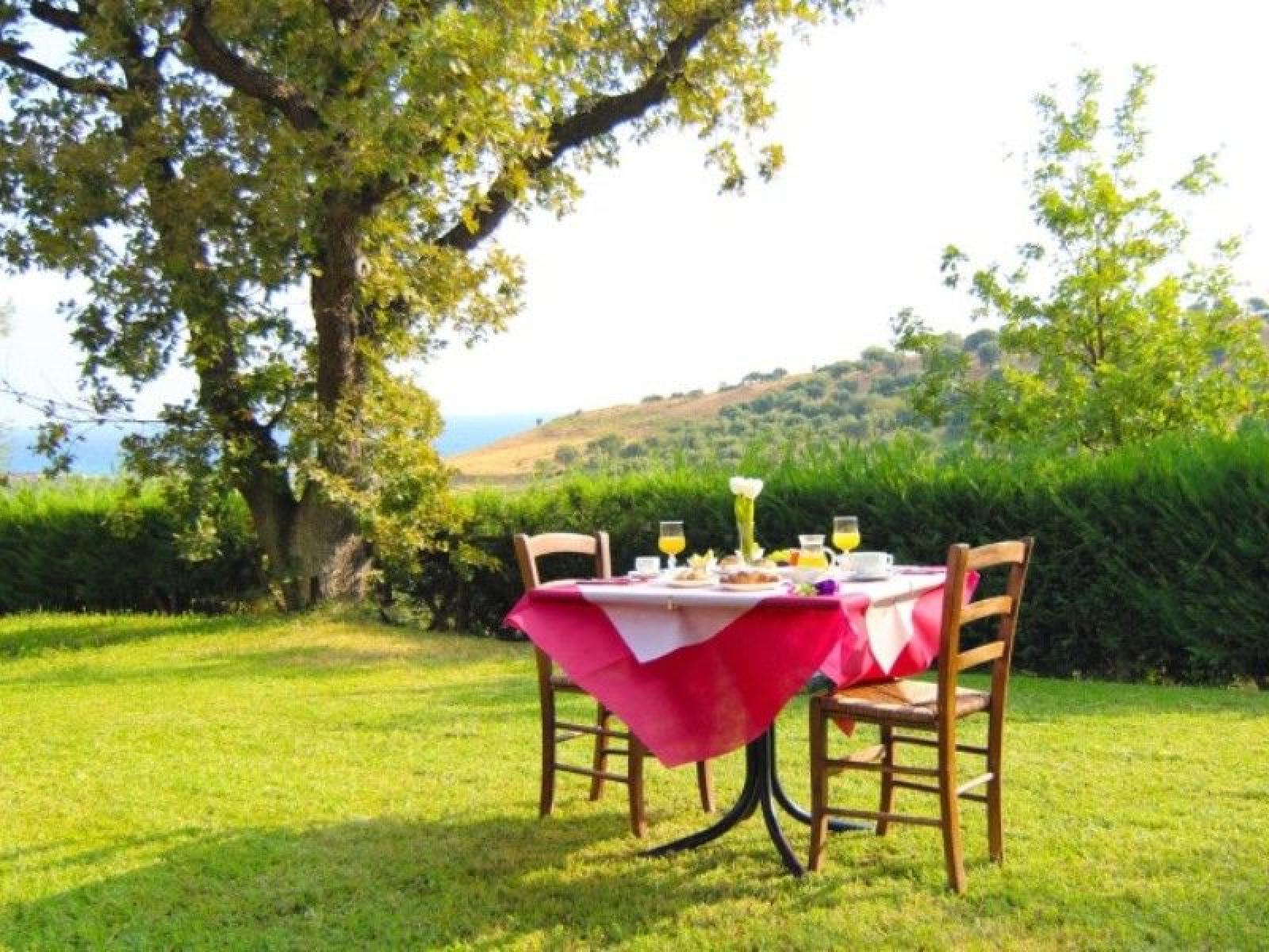 Afflusso record negli agriturismi veneti per le festivit&agrave; pasquali: