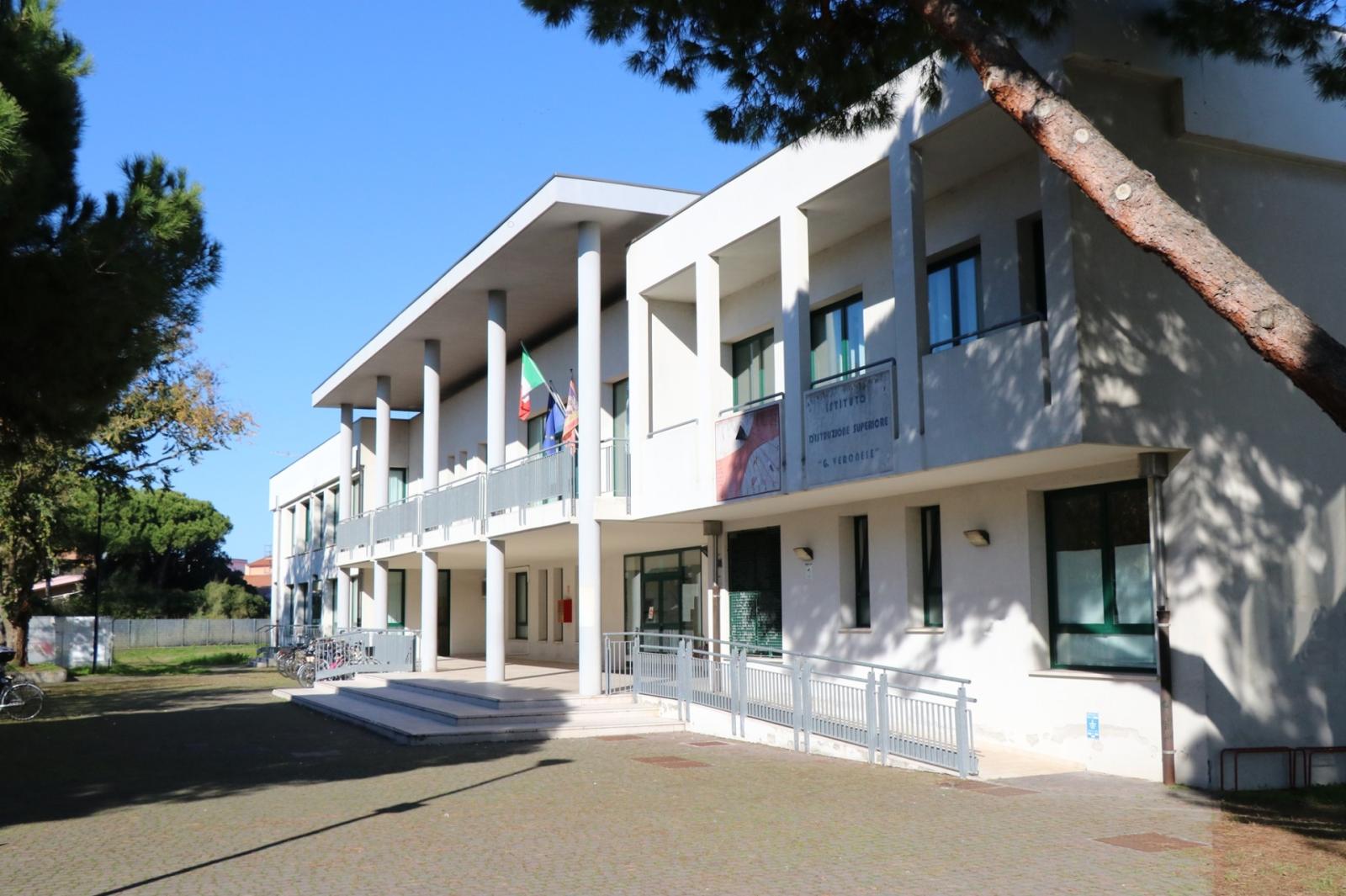 Liceo Classico, troppi pochi iscritti. Arriva l&rsquo;addio?