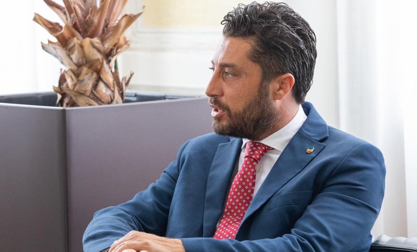 La Zls preoccupa la politica