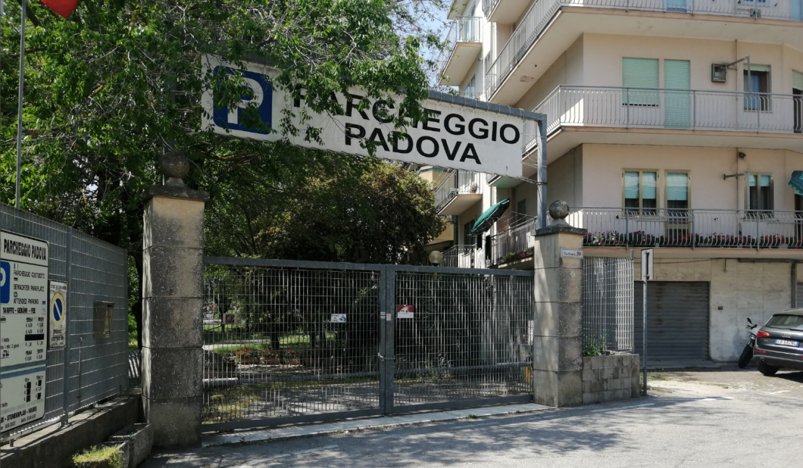 Parcheggi, i costi superano i ricavi