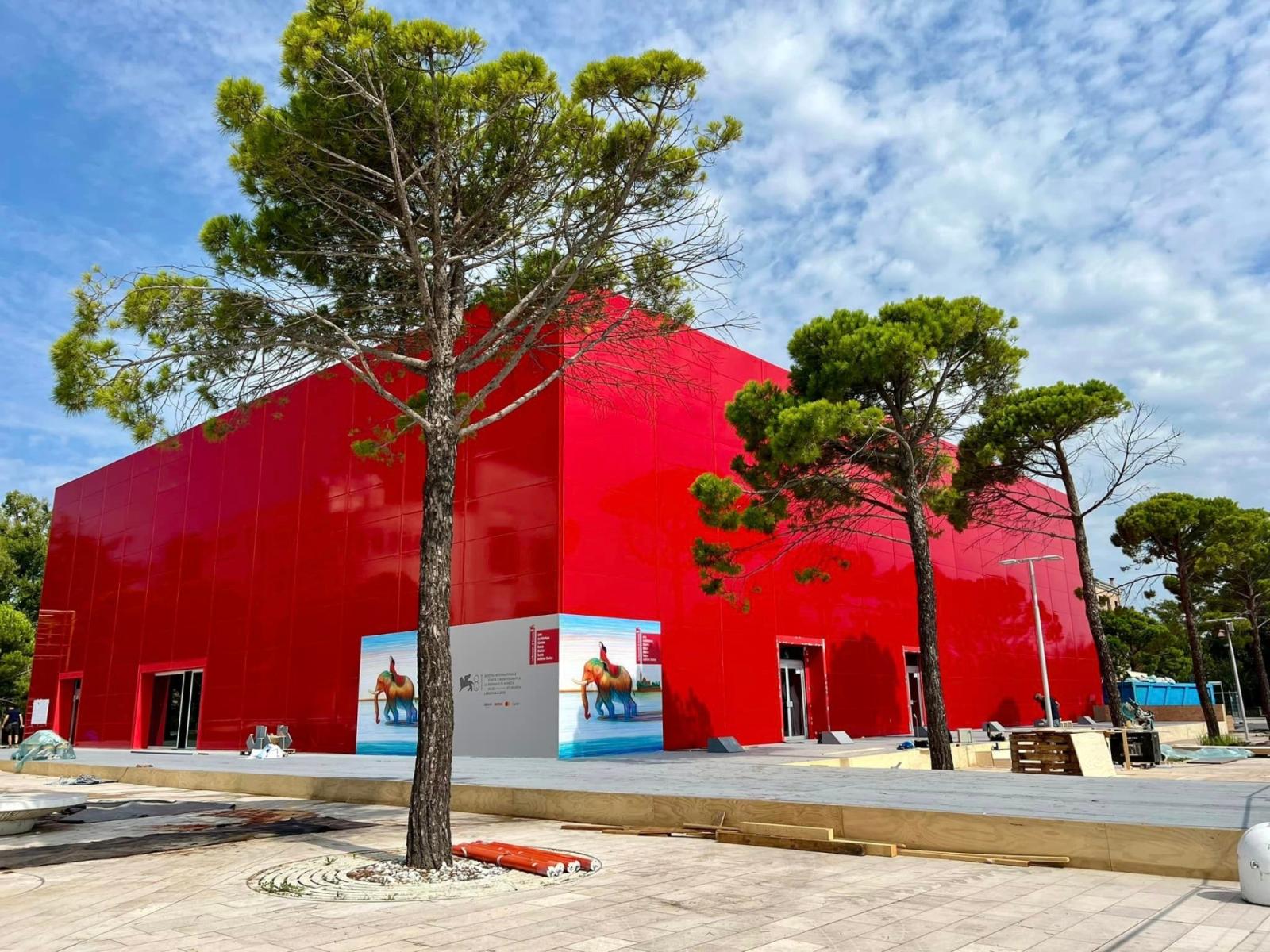 Venezia riabbraccia la grande nautica