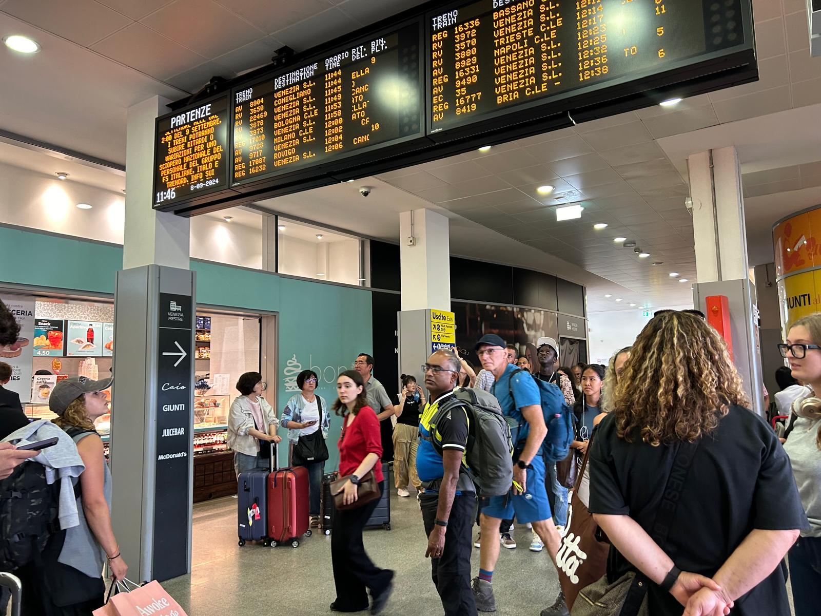 Odissea sui treni, cancellati per l'80%