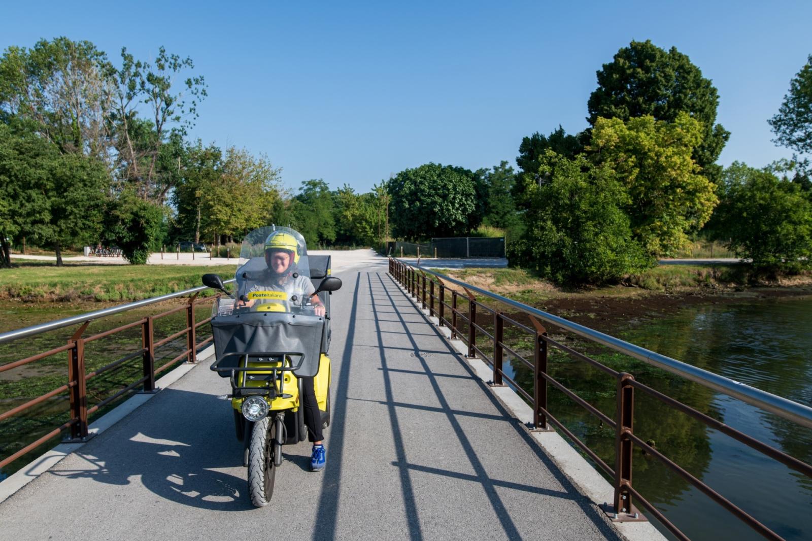  Poste Italiane lancia la campagna "Etichetta la cassetta" 