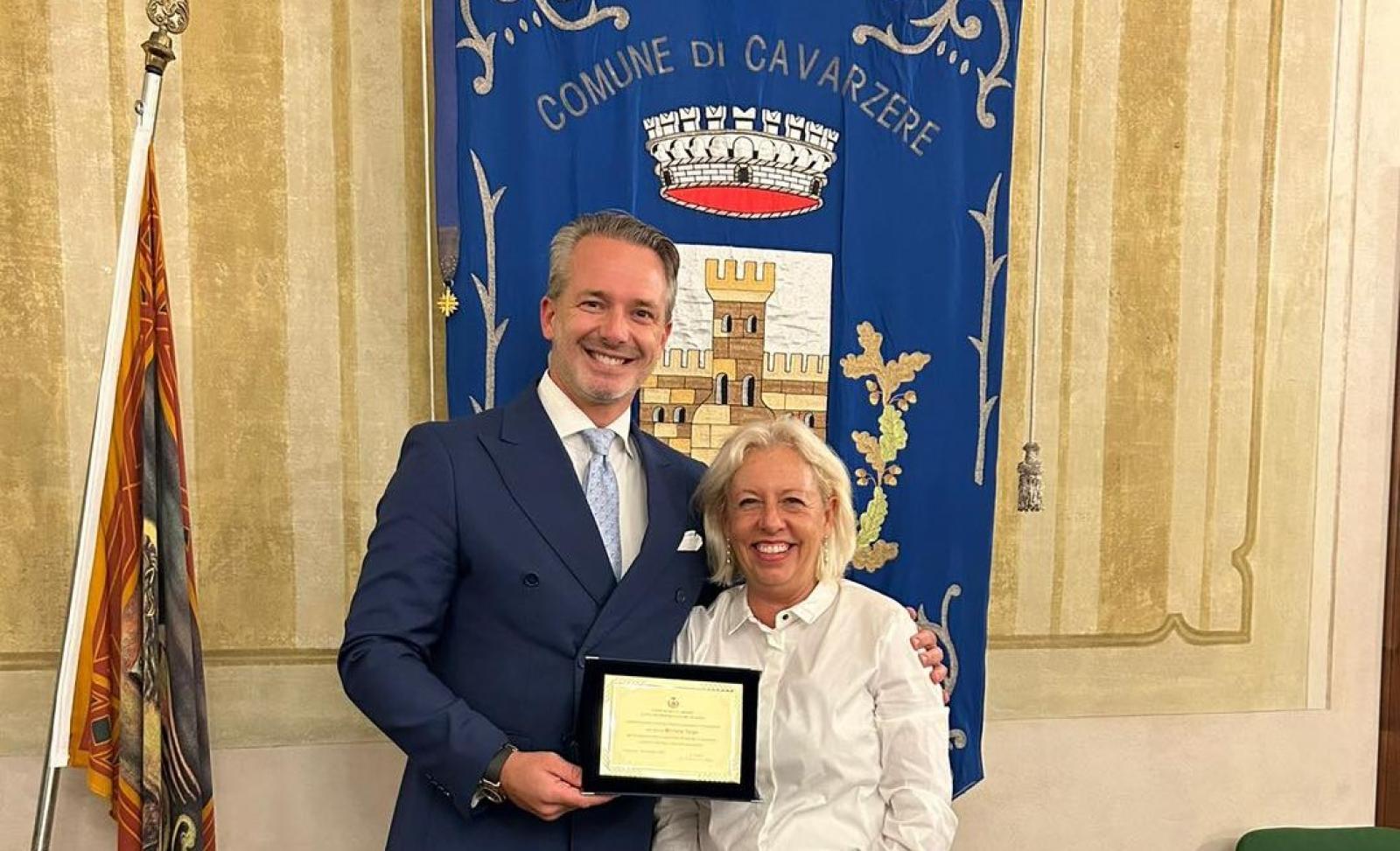 La citt&agrave; saluta il segretario