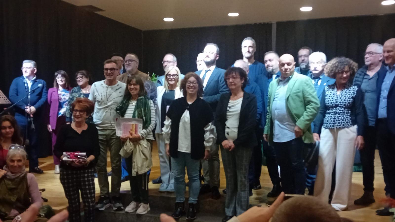 Paola trionfa al concorso letterario