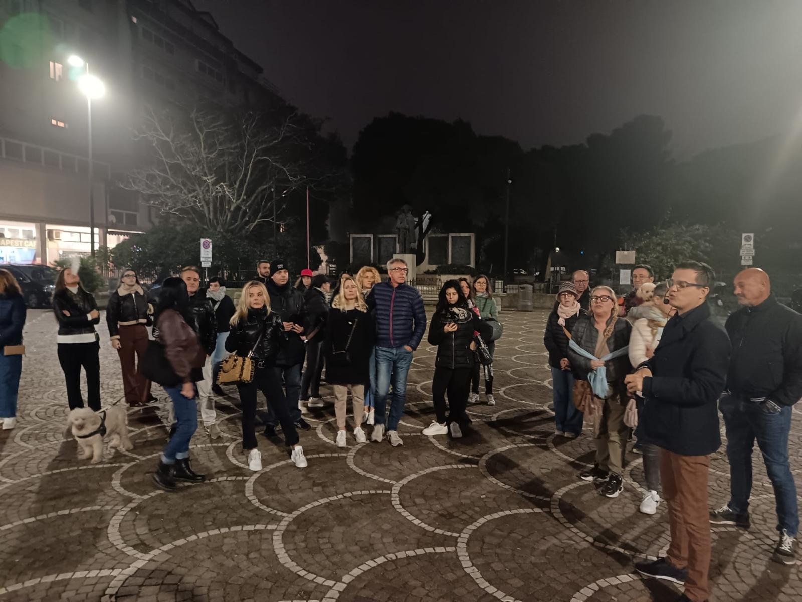 In piazza al grido di &ldquo;giustizia&rdquo;