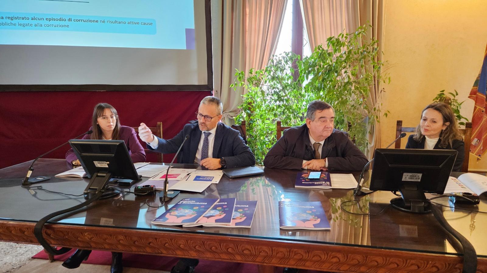 L'ospedale Santi Giovanni e Paolo sotto la lente di ingrandimento con il primo "Bilancio di Sostenibilit&agrave;"